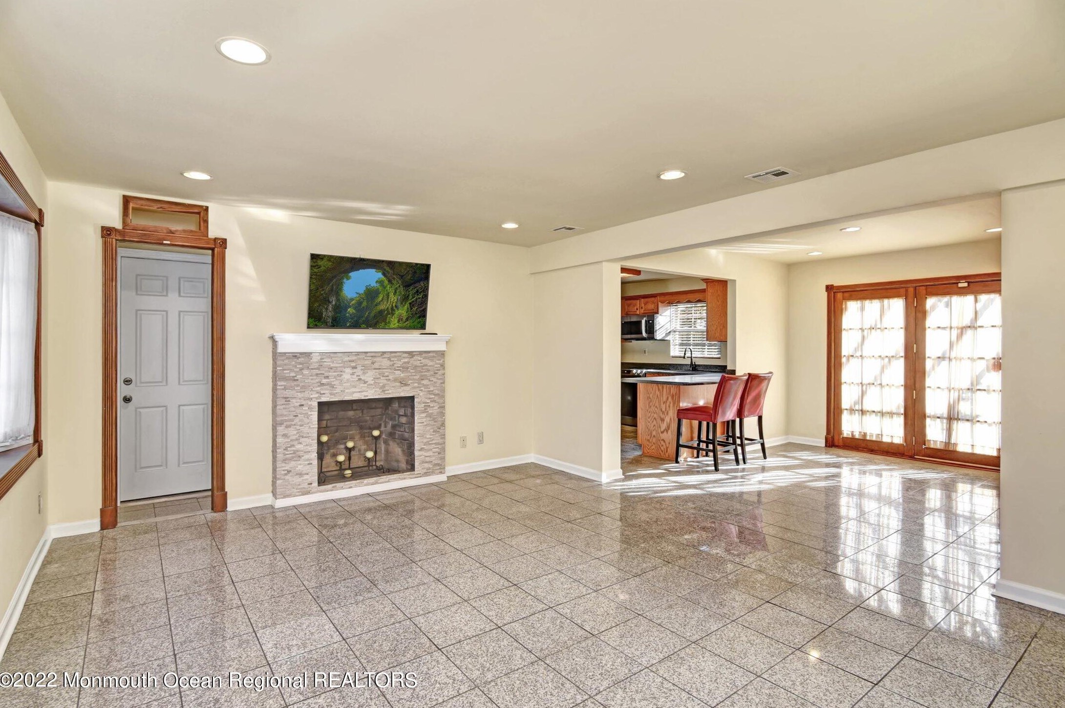 11 Taylor Rd, Matawan NJ  07747-3023 exterior