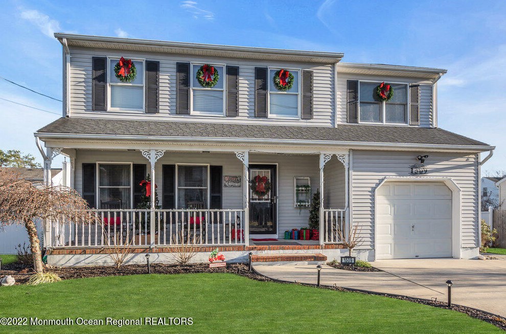 1509 Spray Ave, Beachwood, NJ 08722