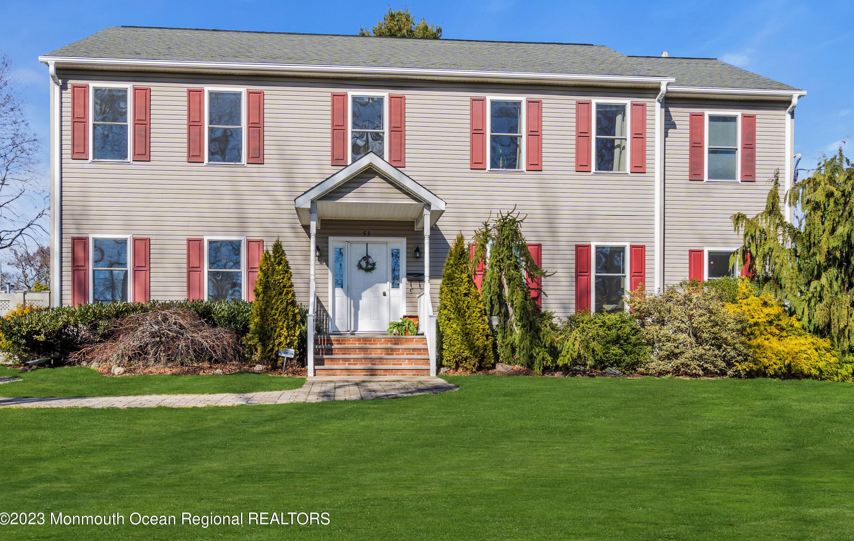 53 Viola Ave, Leonardo, NJ 07737