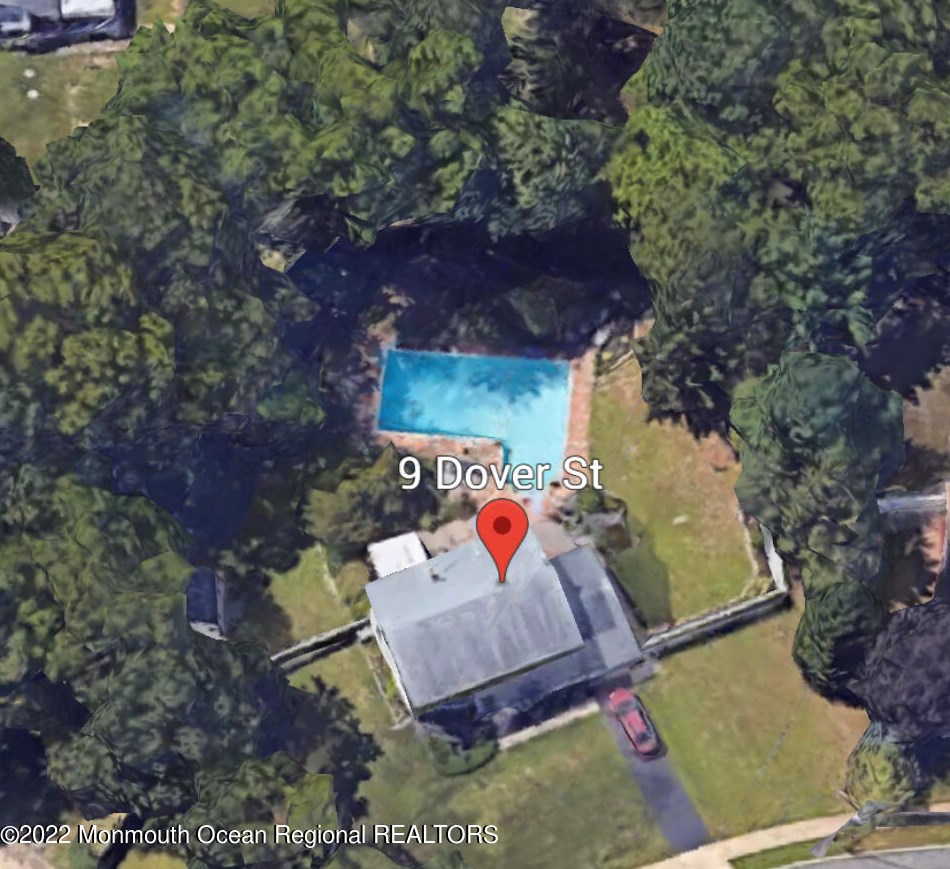 9 Dover St, Jackson Twp, NJ 08527