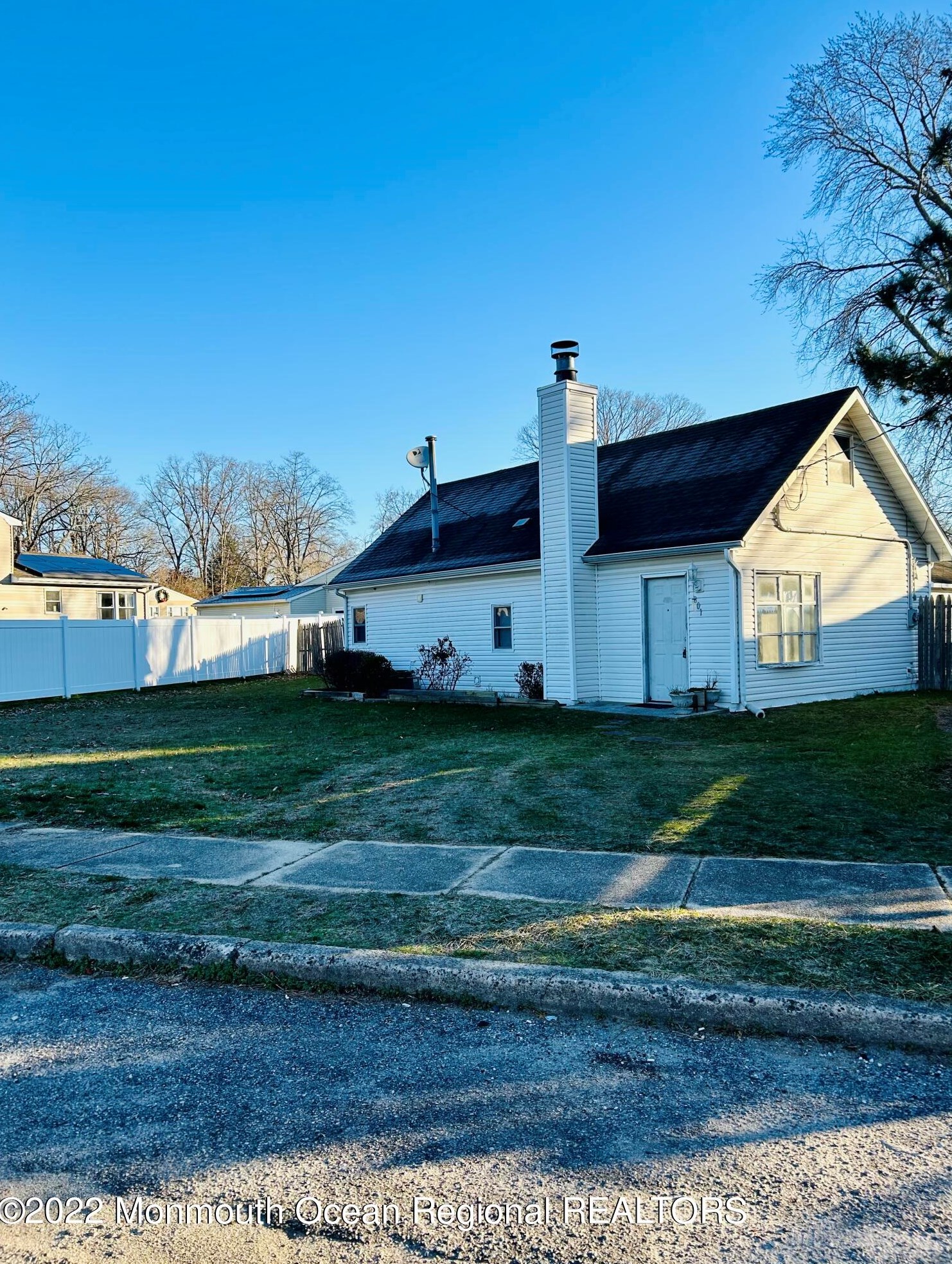 801 Oak Ave, Toms River, NJ 08753-3342
