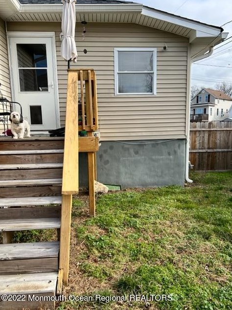 27 Fox Ave, Ideal Beach NJ  07734-1246 exterior