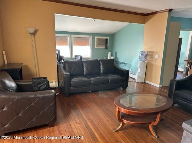 27 Fox Ave, Ideal Beach NJ  07734-1246 exterior