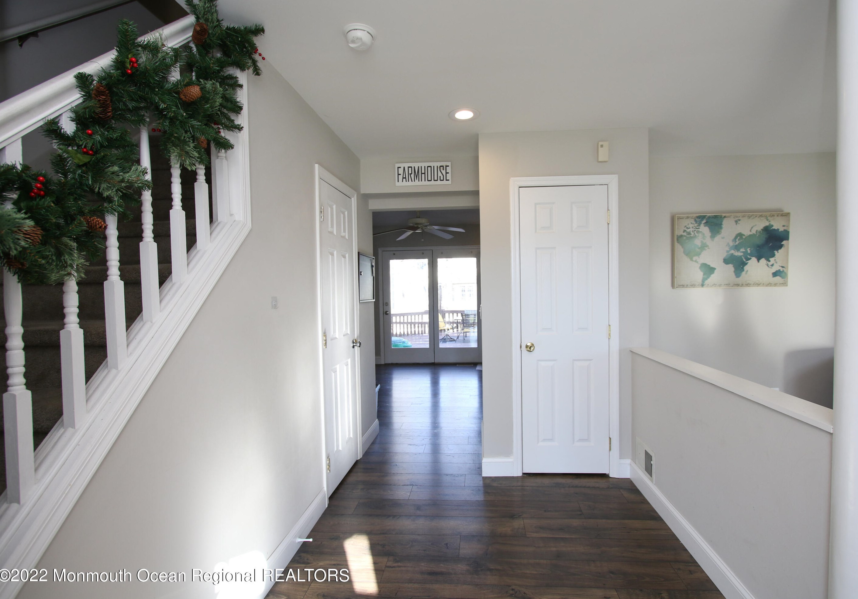 1034 Driftwood Ave, Cedar Bonnet Island, NJ 08050