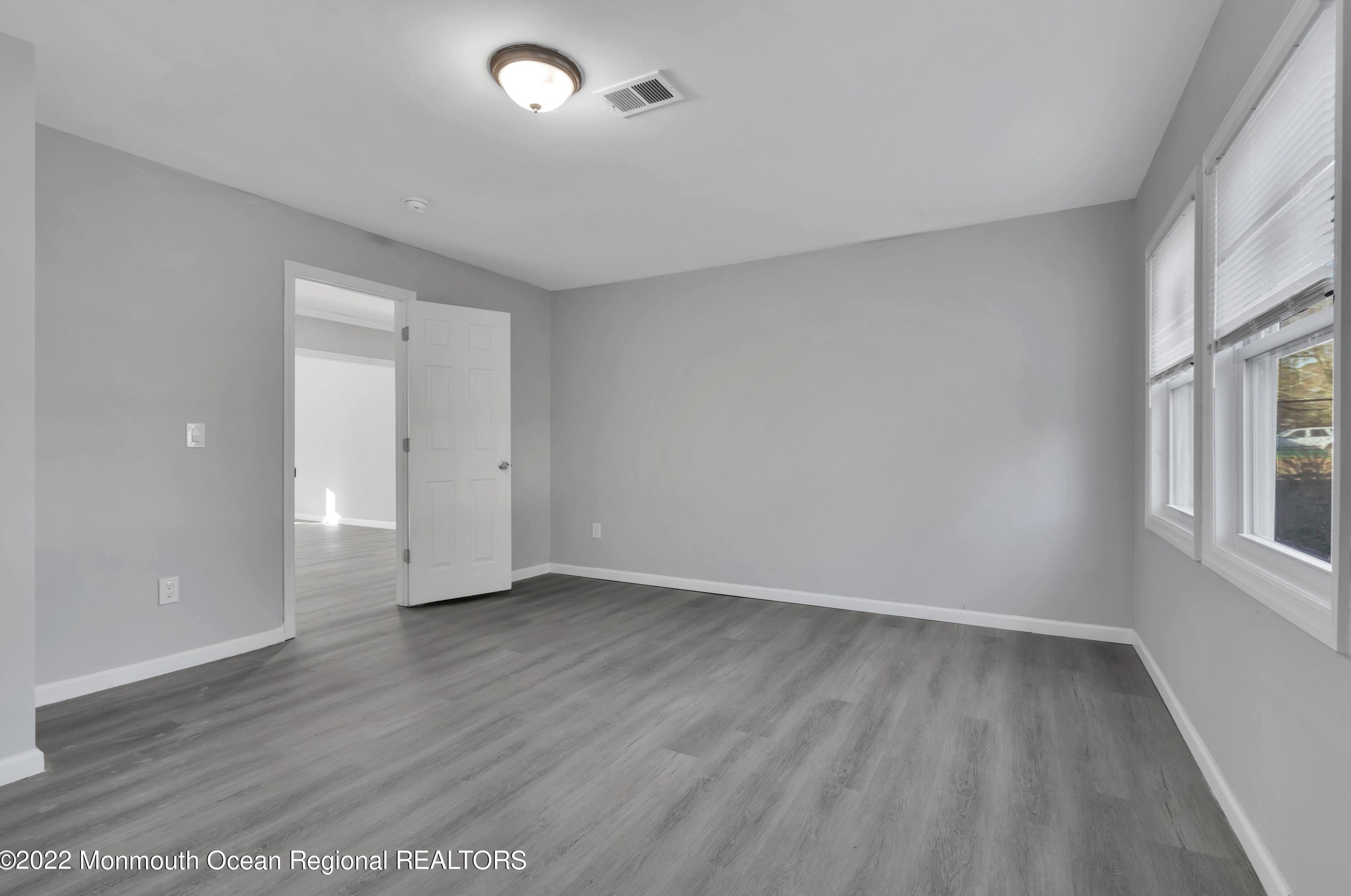 58 Chadwick Ave, Toms River NJ  08753-7176 exterior