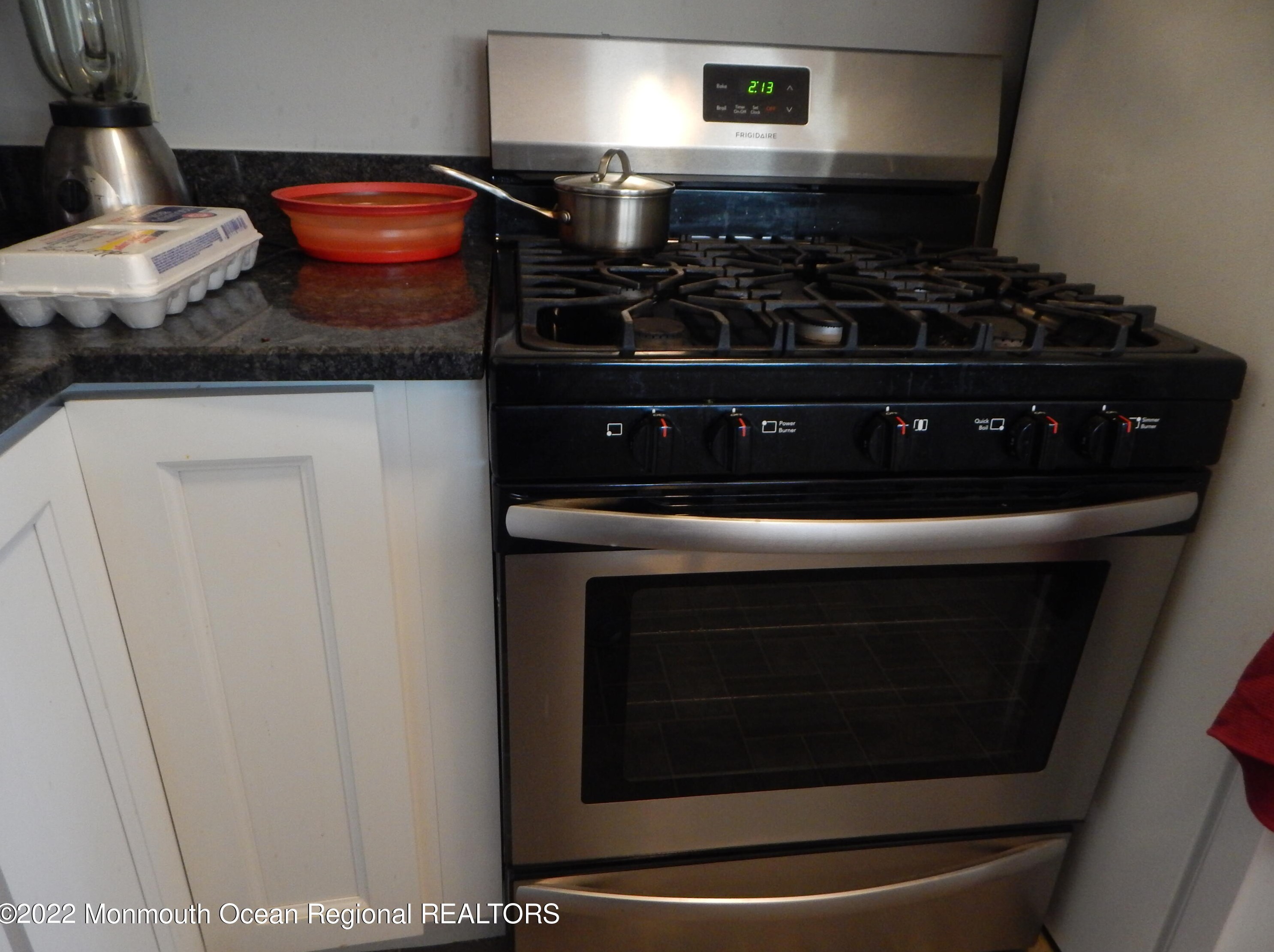 1 Westchester Dr, Tuckerton NJ  08087-3008 exterior