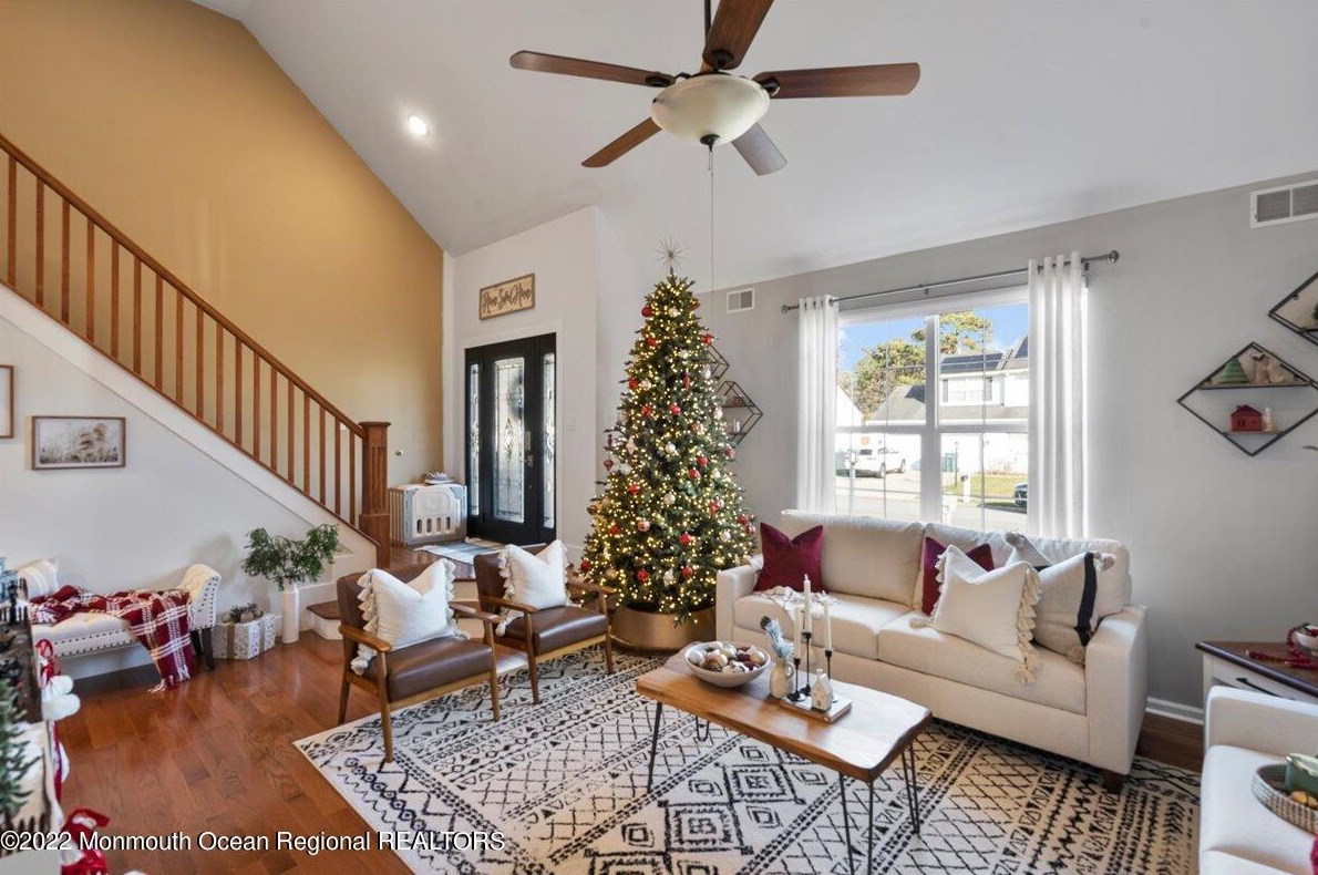 7 Springgate Ct, Tuckerton NJ  08087-3629 exterior