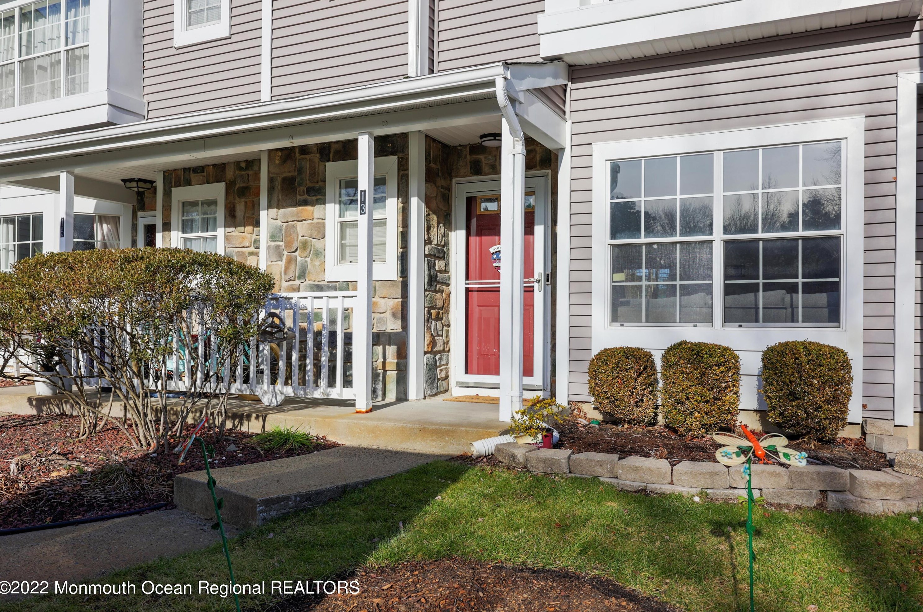 13 Canidae Ct, Wall Township, NJ 07753