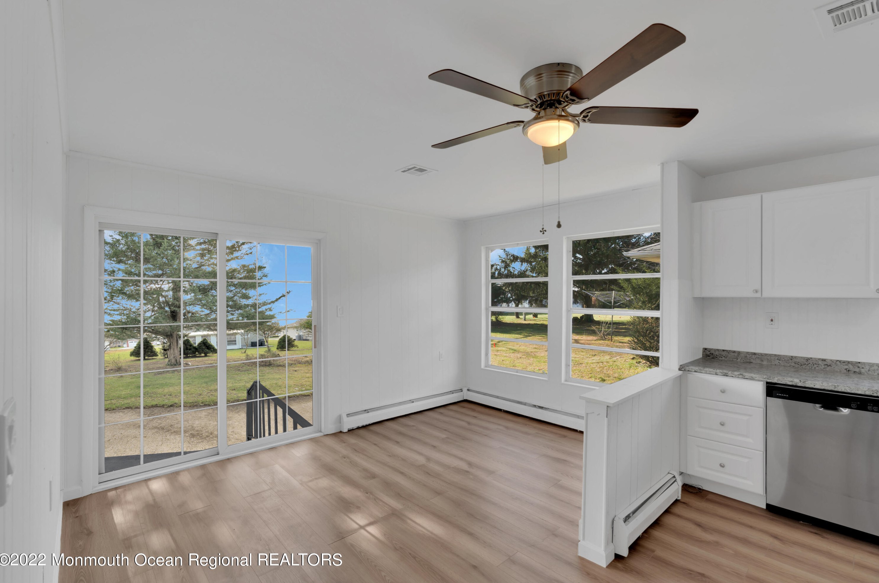 31 Frederiksted St, Toms River NJ  08757-4633 exterior