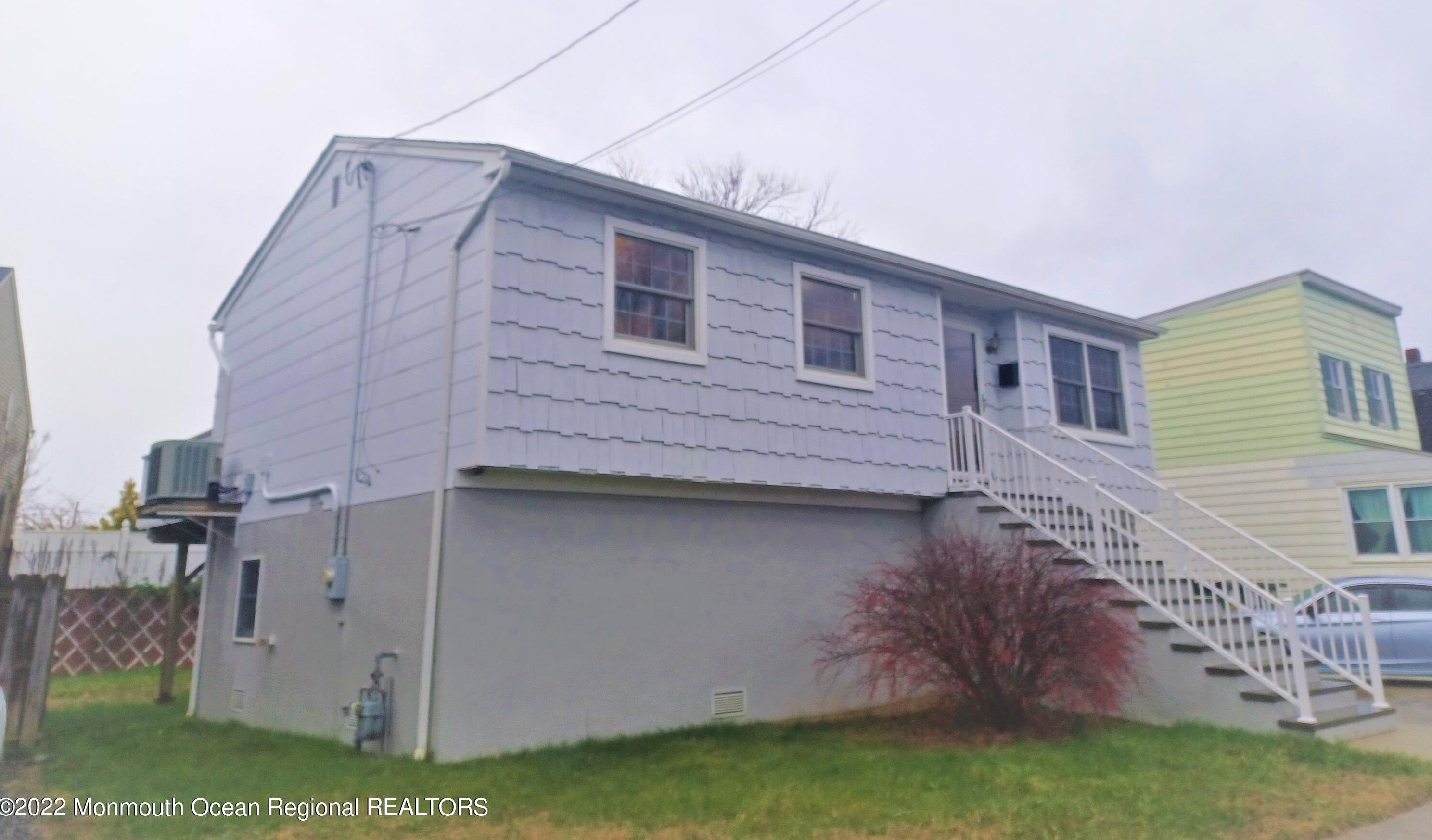 31 Seadrift Ave, Monmouth Hills, NJ 07732
