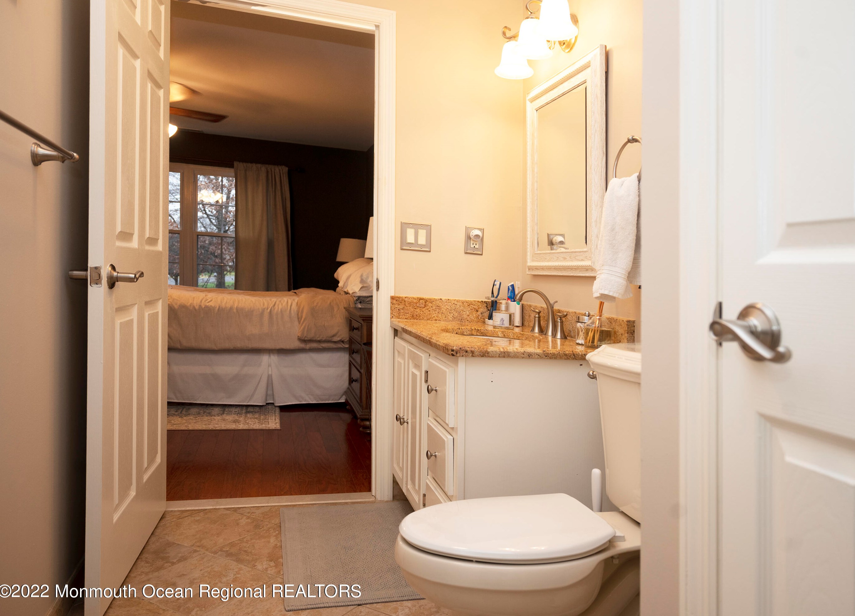 511 Harding Rd, East Freehold NJ 07728-9004 exterior