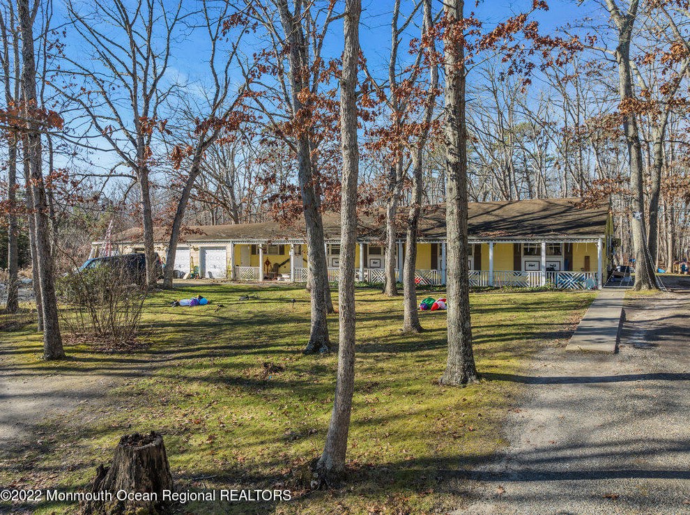 102 Sams Rd, Jackson Twp, NJ 08527
