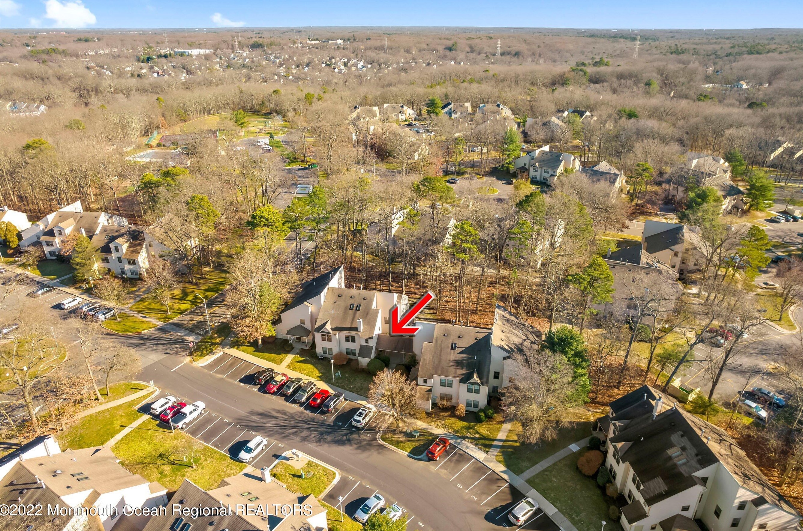 102 Daffodil Dr, Jackson Twp, NJ 08527