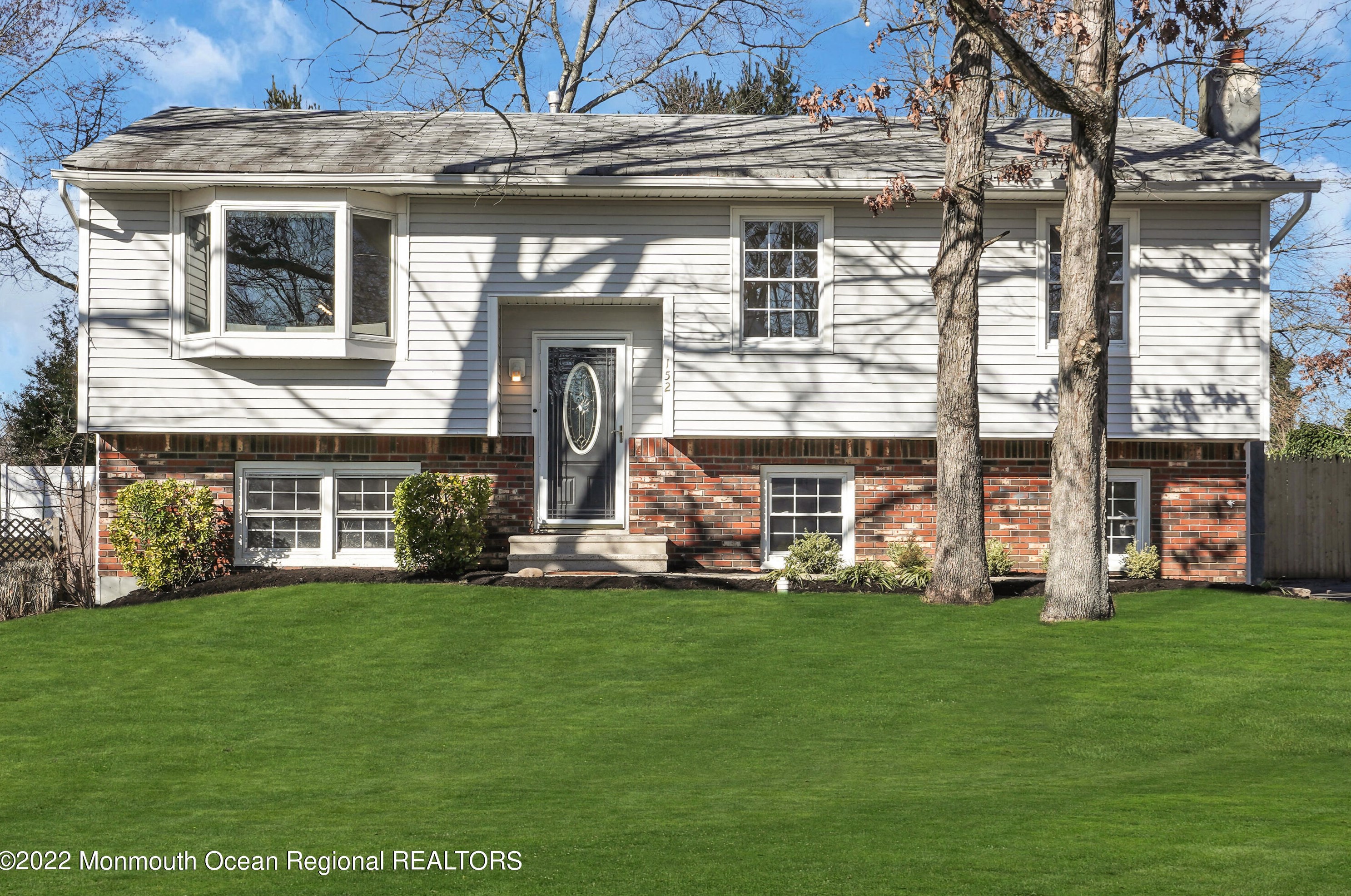 152 Torpedo Rd, Cedar Bonnet Island, NJ 08050