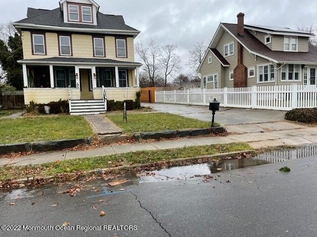 127 Otis Ave, Tuckerton, NJ 08087-2629