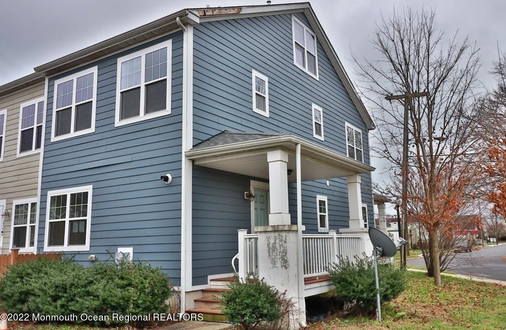 1517 Cherry Ln, Wall Township, NJ 07753