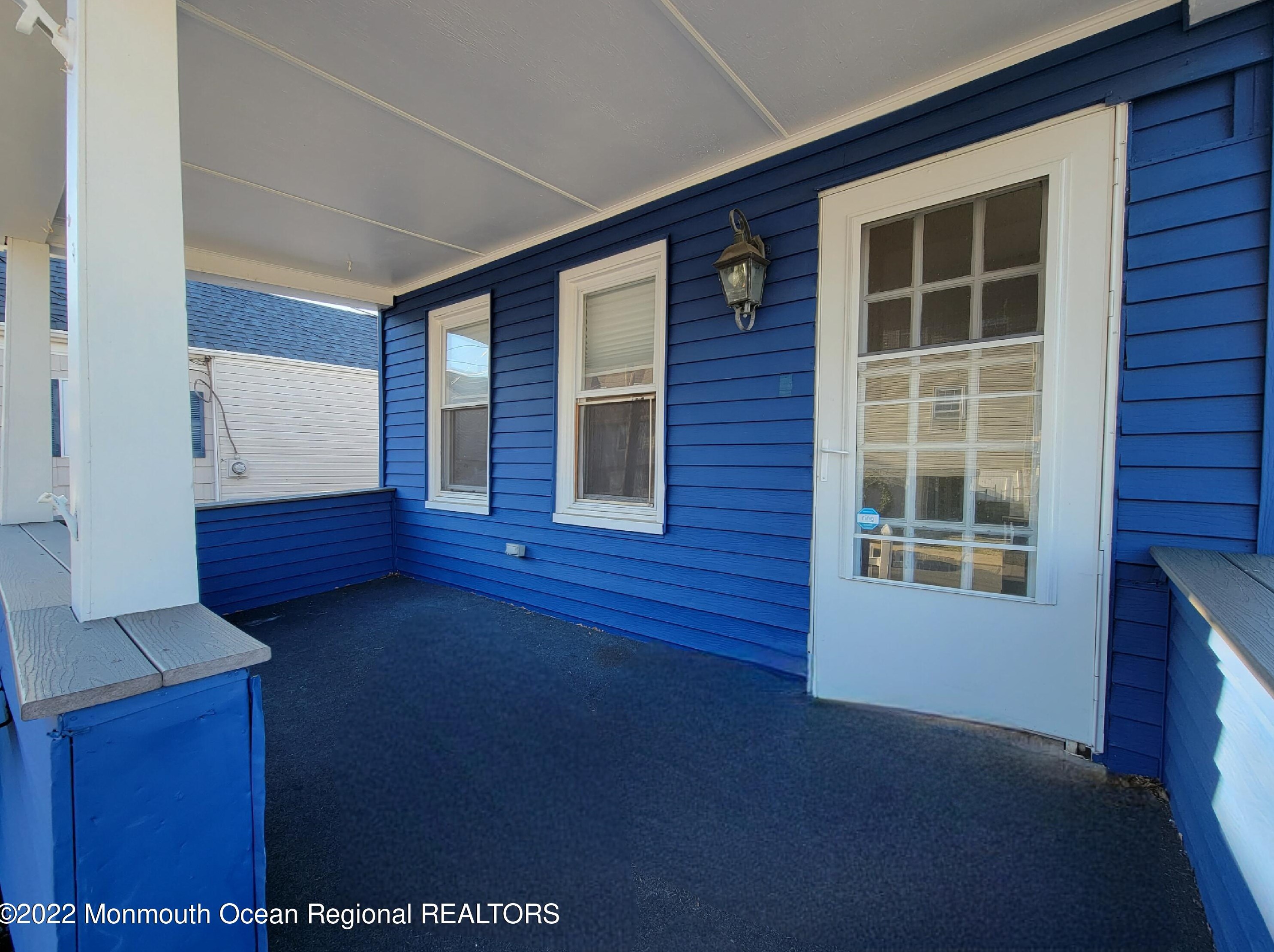 18 Atlantic St, Monmouth Hills, NJ 07732