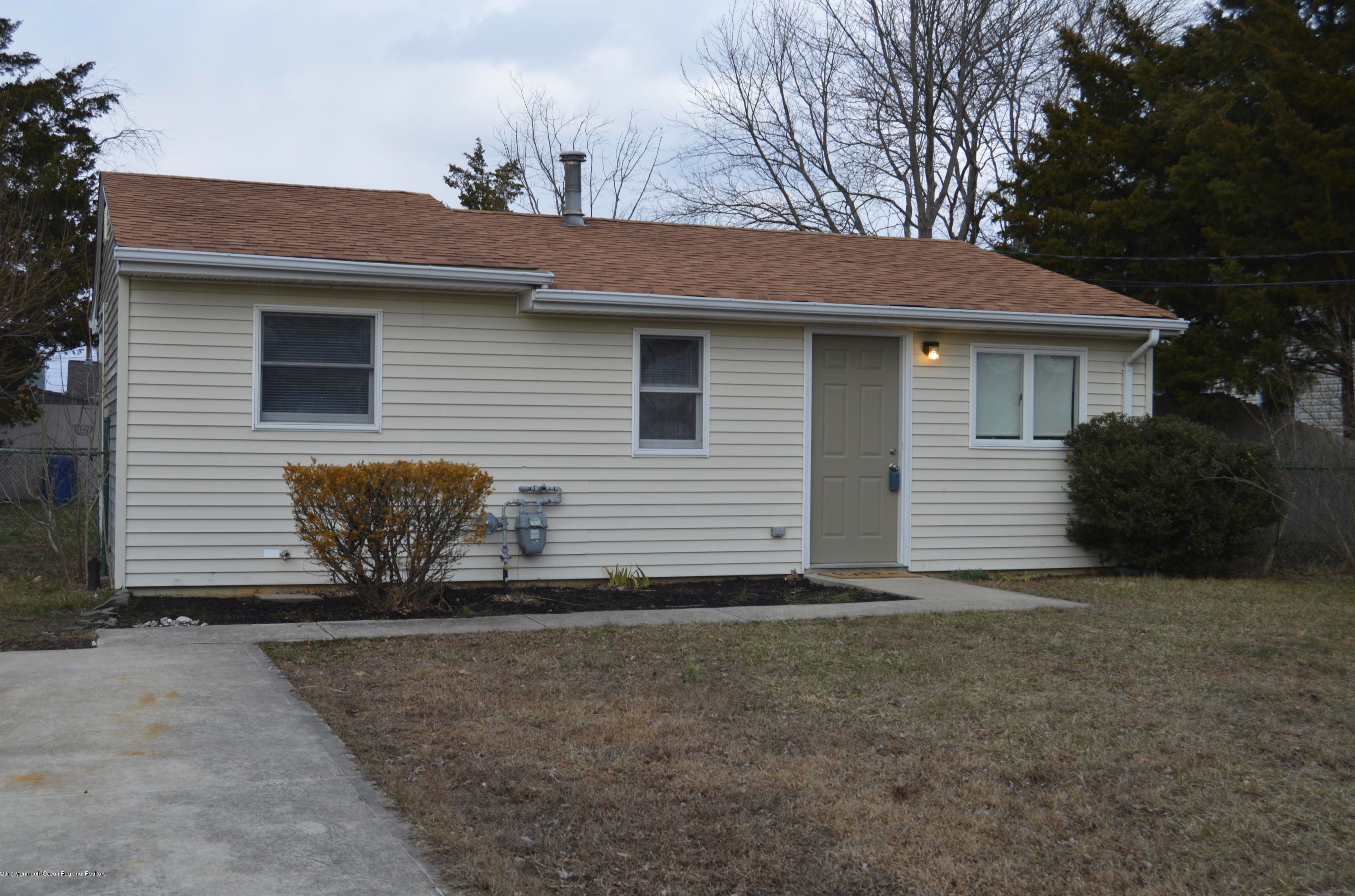 1012 Waterview Way, Lacey, NJ 08731