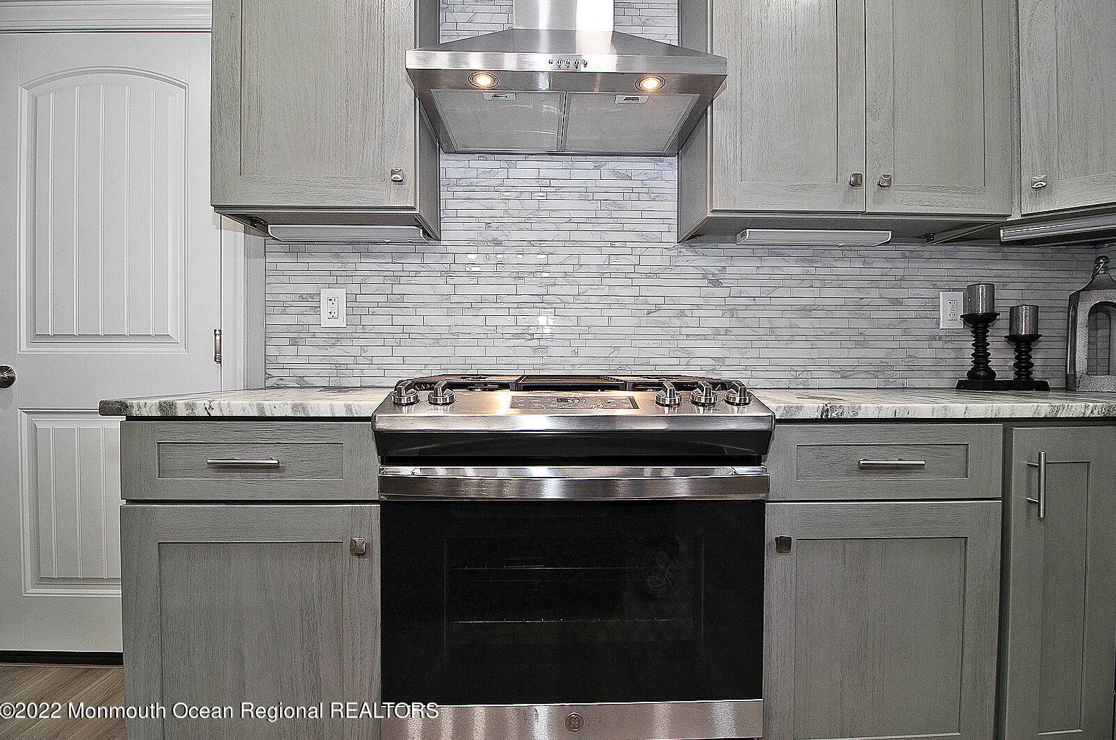 30 Nostrand Dr, Toms River NJ  08757-5642 exterior
