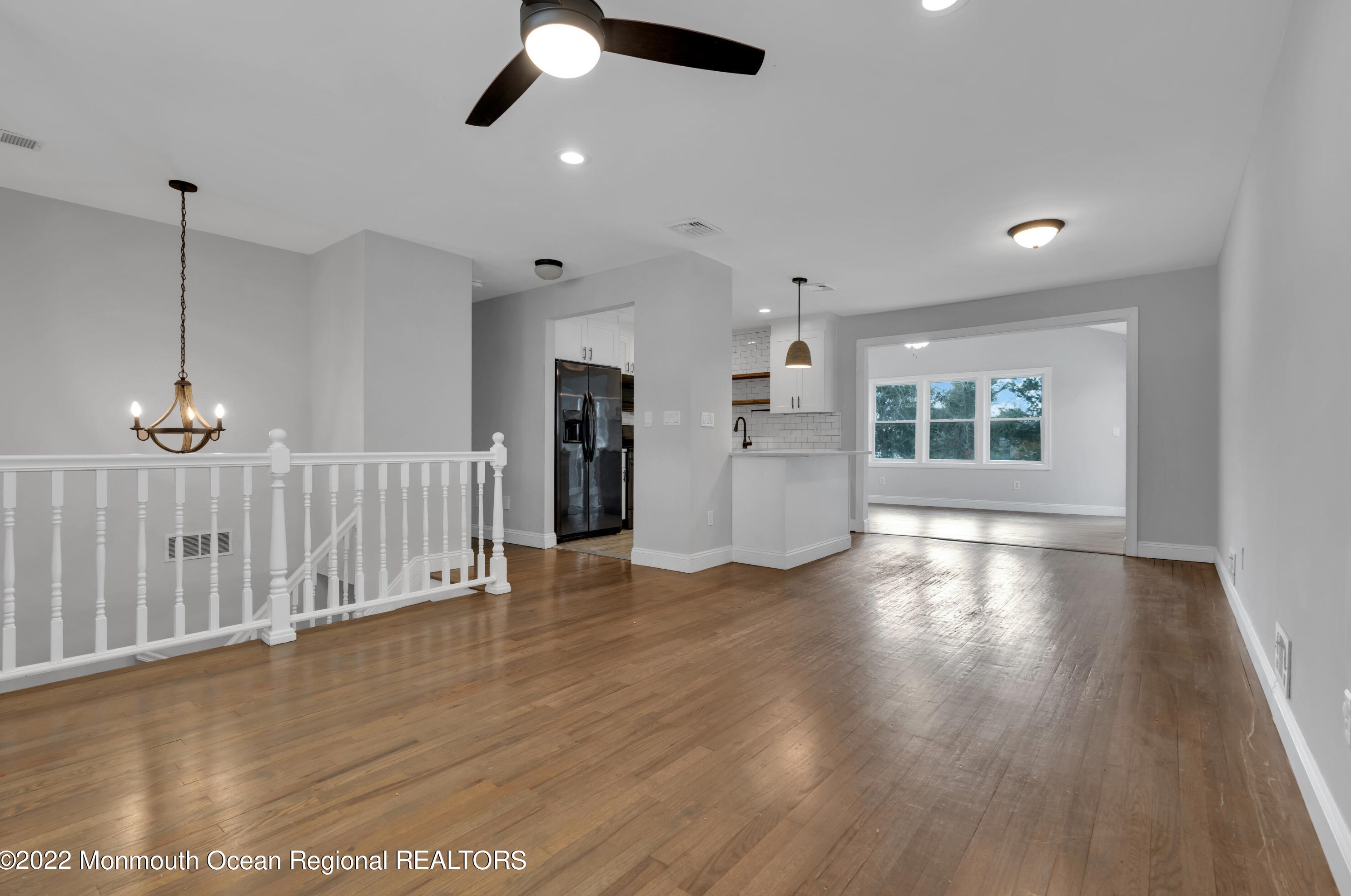 925 Stafford Dr, Toms River NJ  08753-4425 exterior