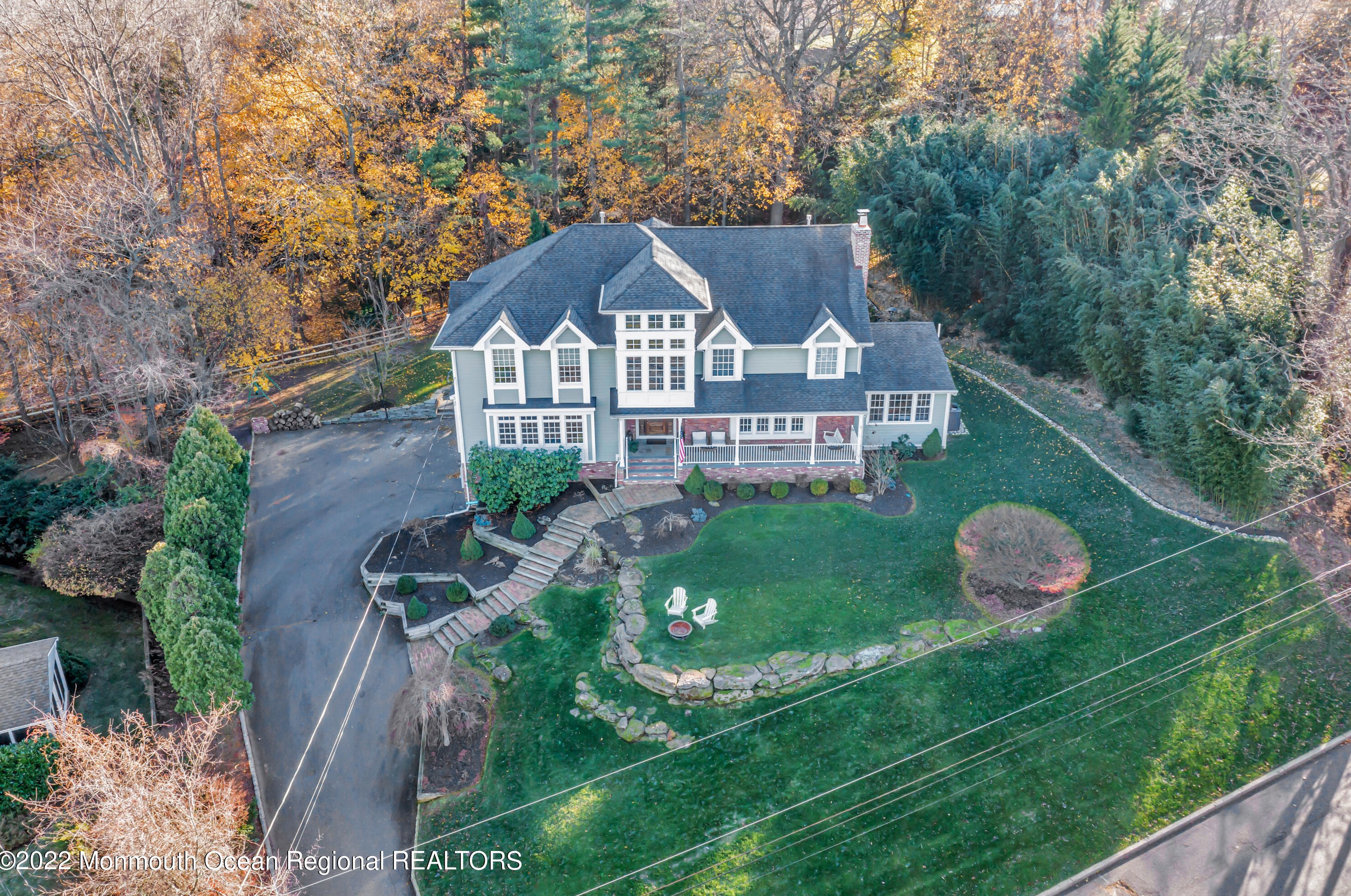 34 Windsor Dr, Little Silver, NJ 07739