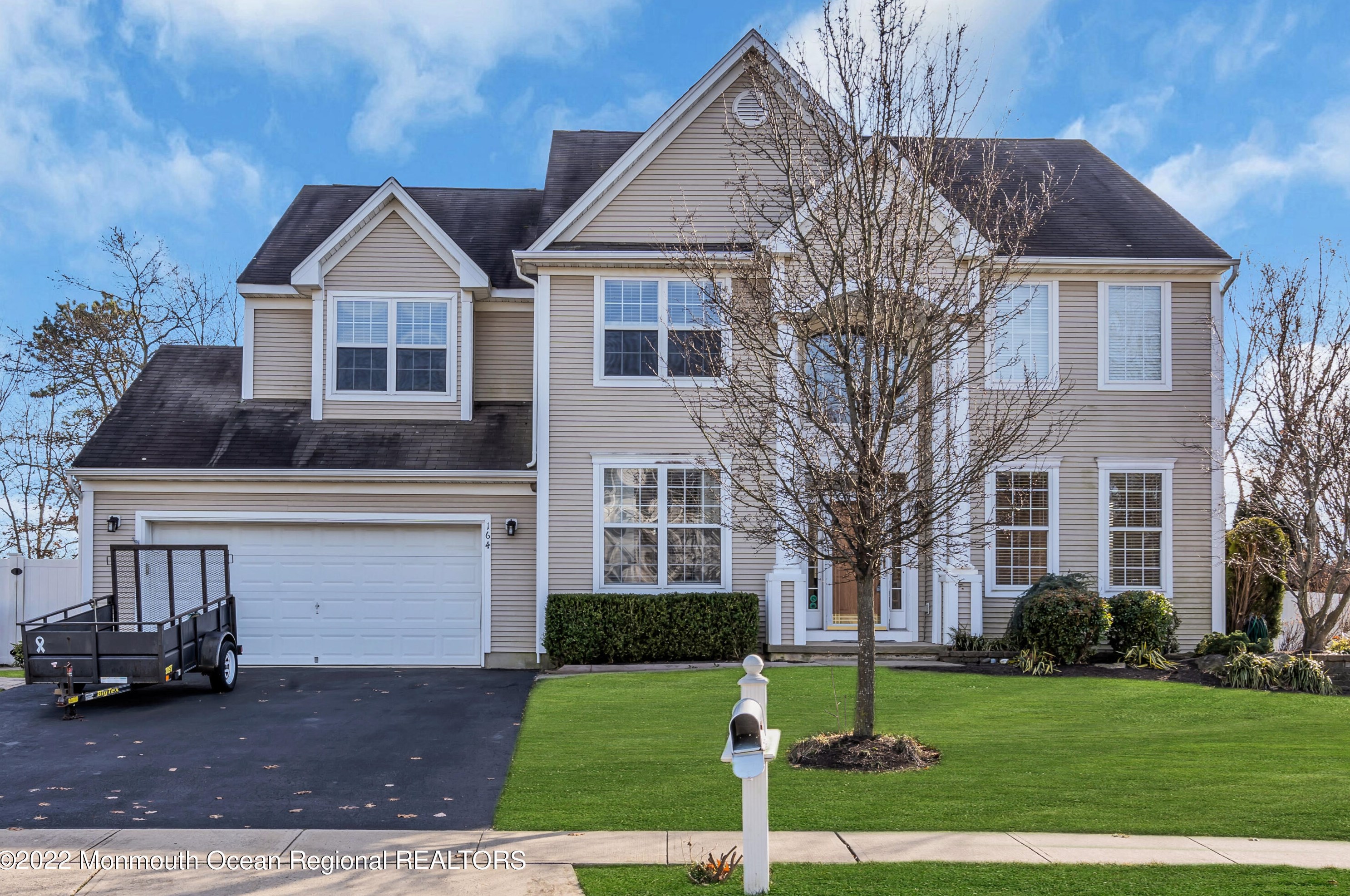 164 Hundred Oaks Dr, Toms River, NJ 08755-0983