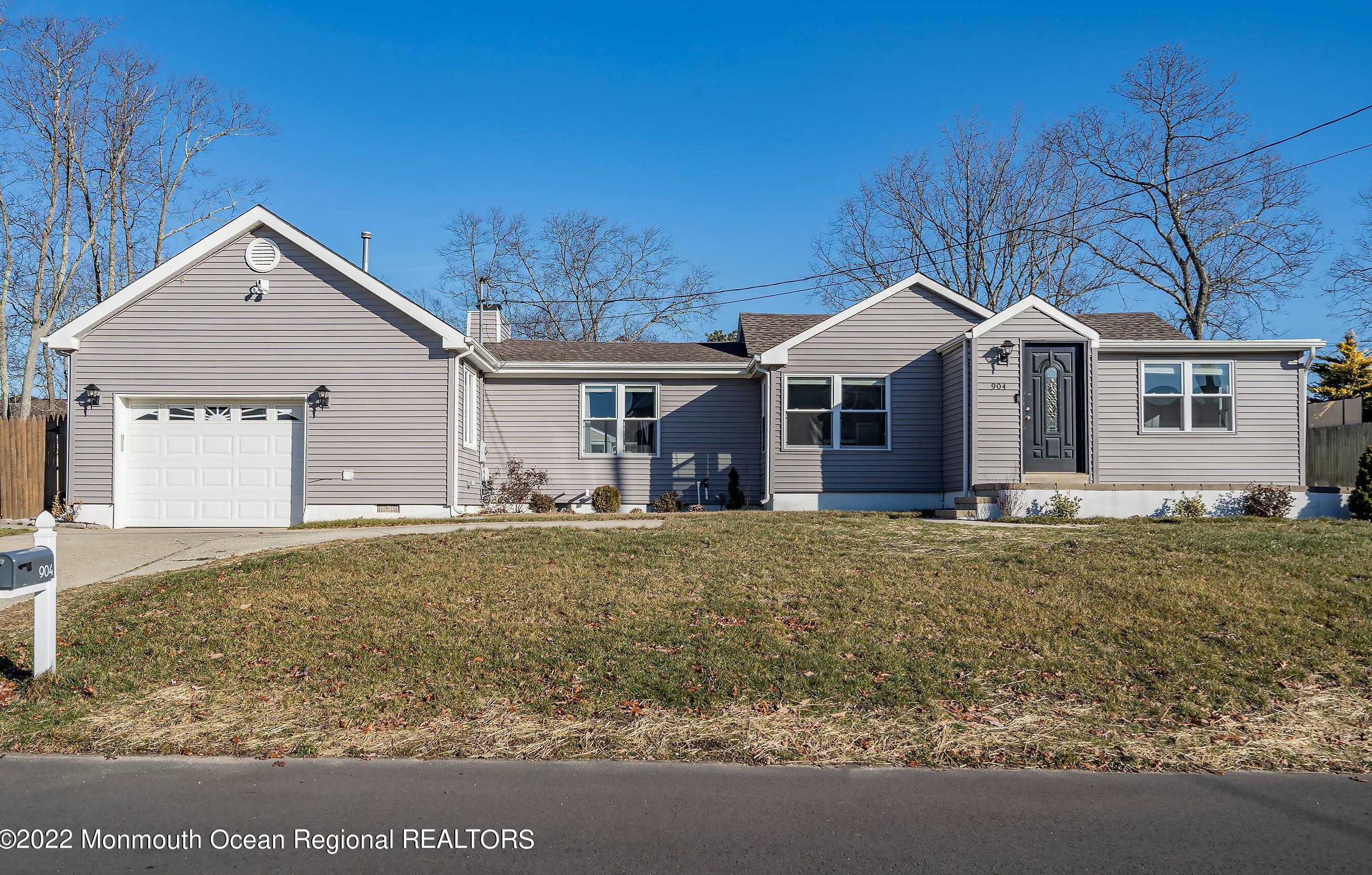 904 Elwood St, Lacey, NJ 08731