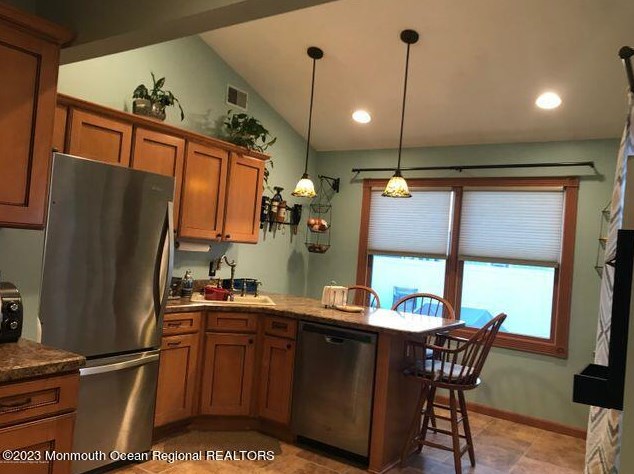 1006 Clubhouse Dr, Lacey, NJ 08731