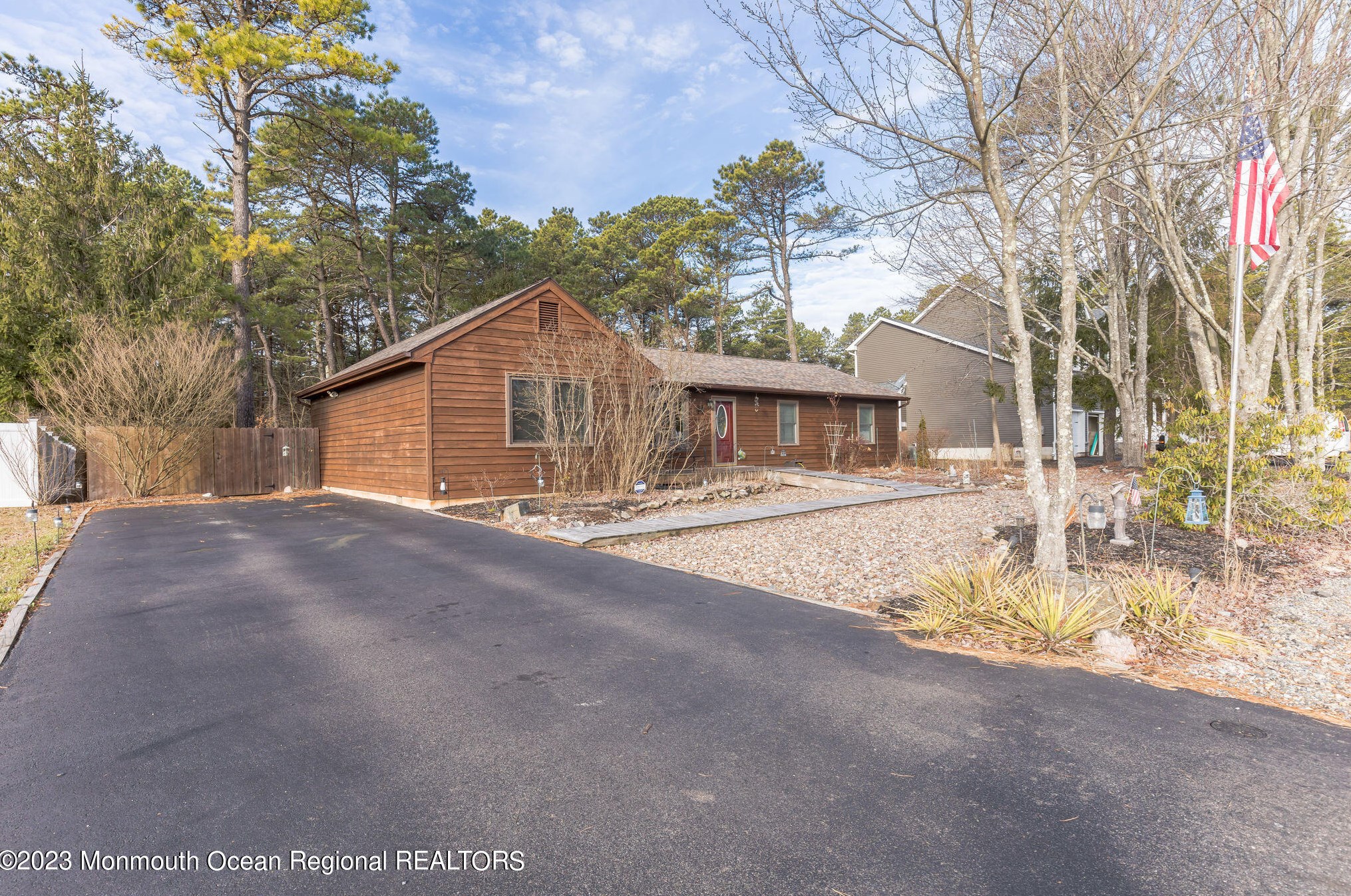 222 Bunnell Ave, Berkeley Township, NJ 08721