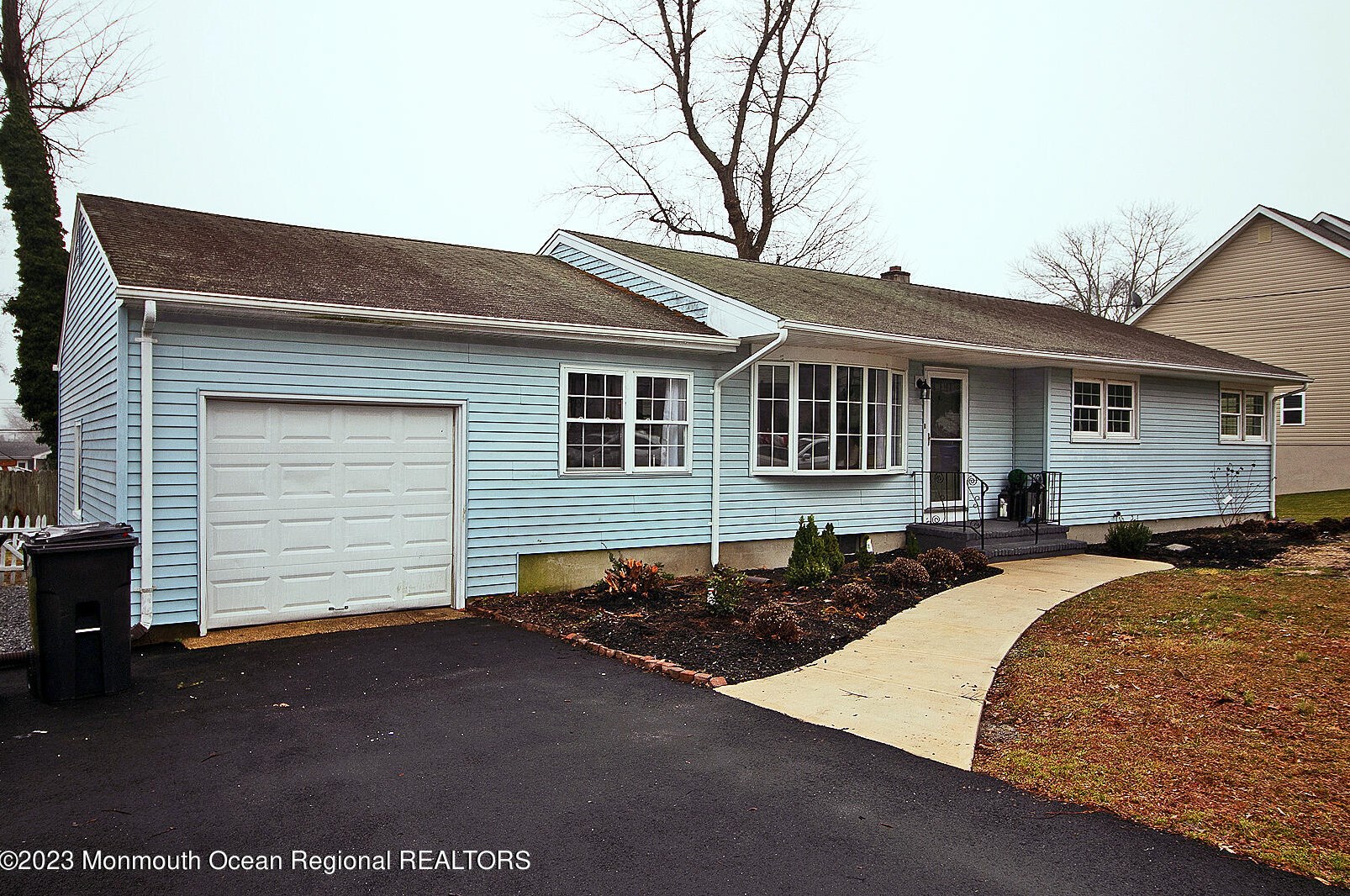 551 Vine Ave, Toms River, NJ 08753-6709