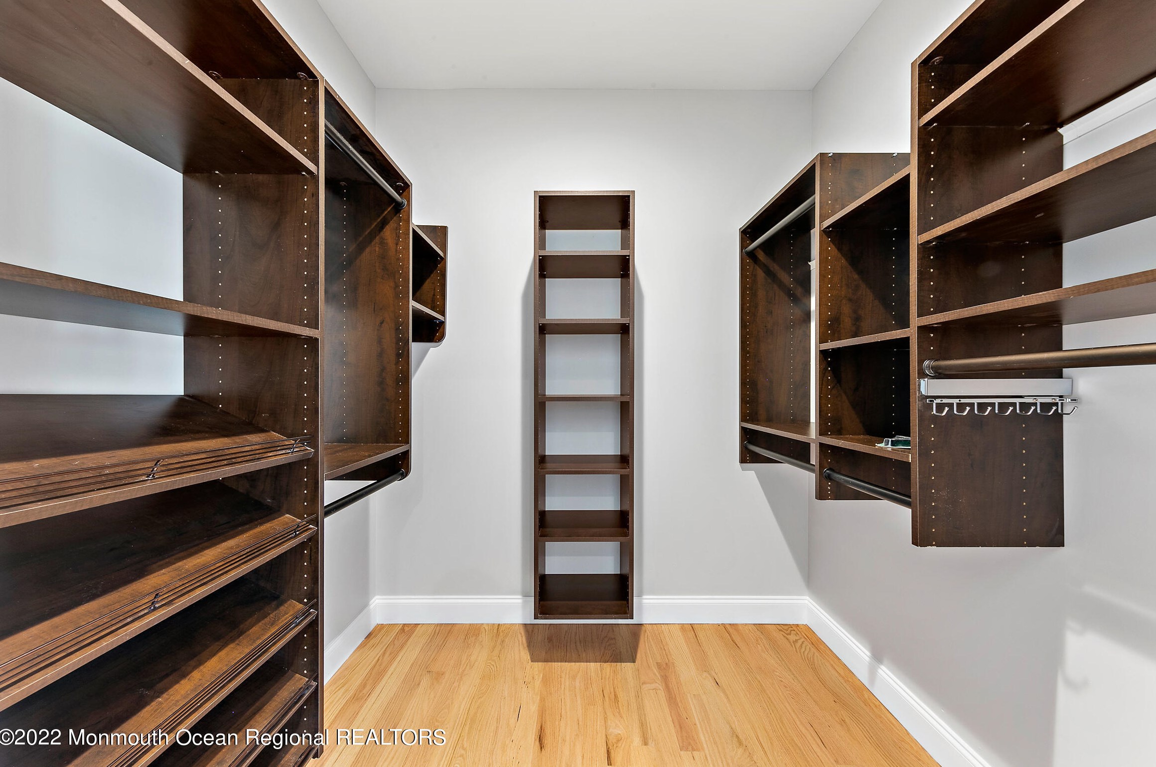 509 Middle Ln, Wall Township NJ  07731-1916 exterior