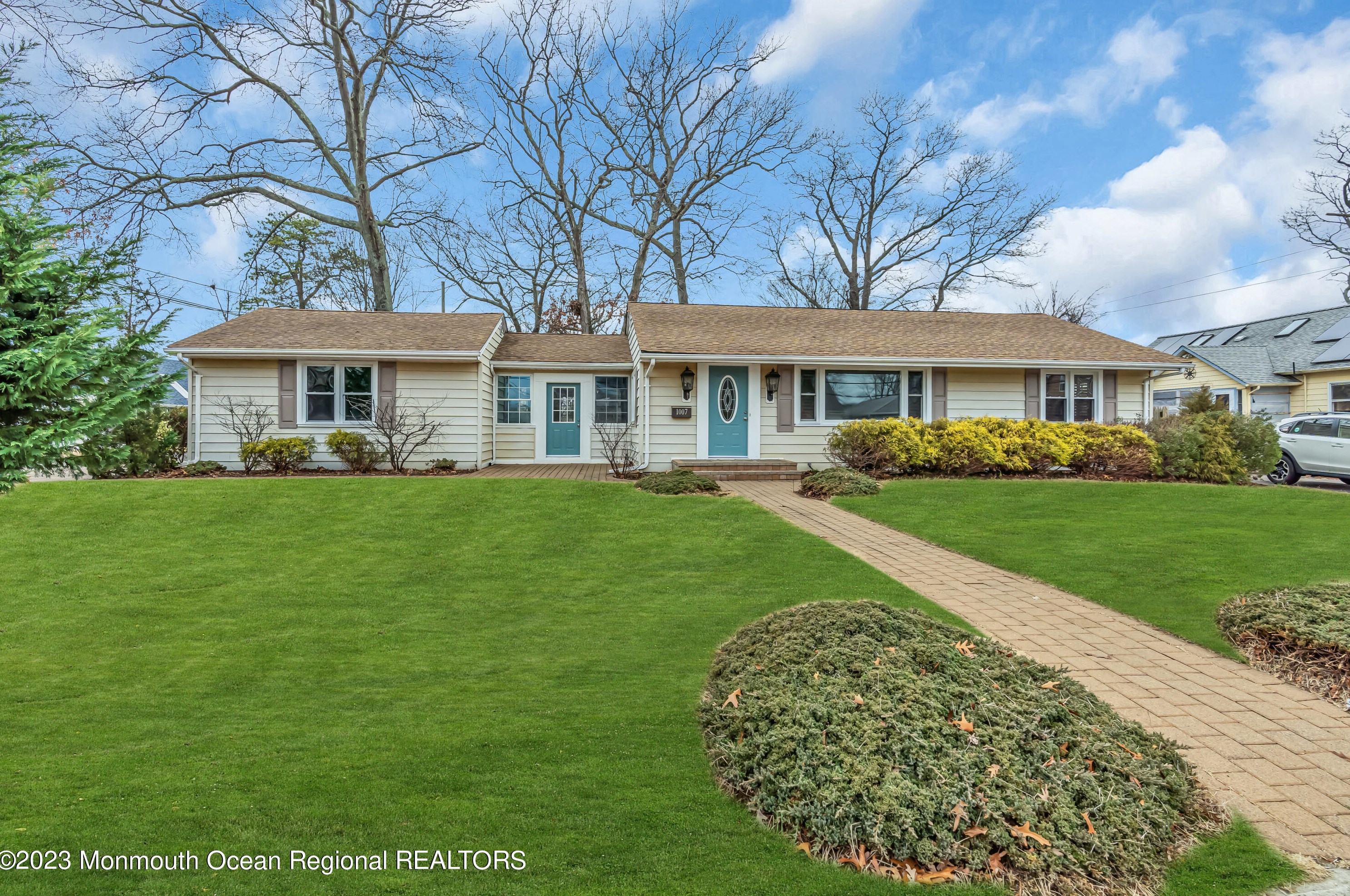 1007 Beaver Dam Rd, Point Pleasant Beach, NJ 08742