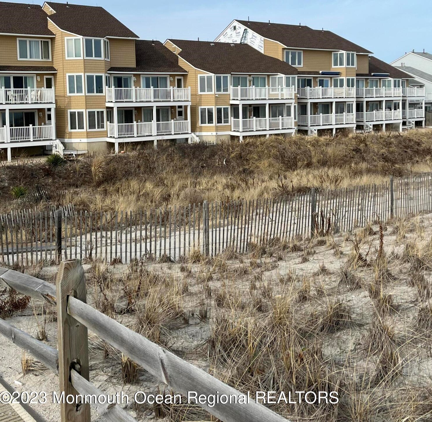 20 Dune Terrace #20, Pelican Island, NJ 08751