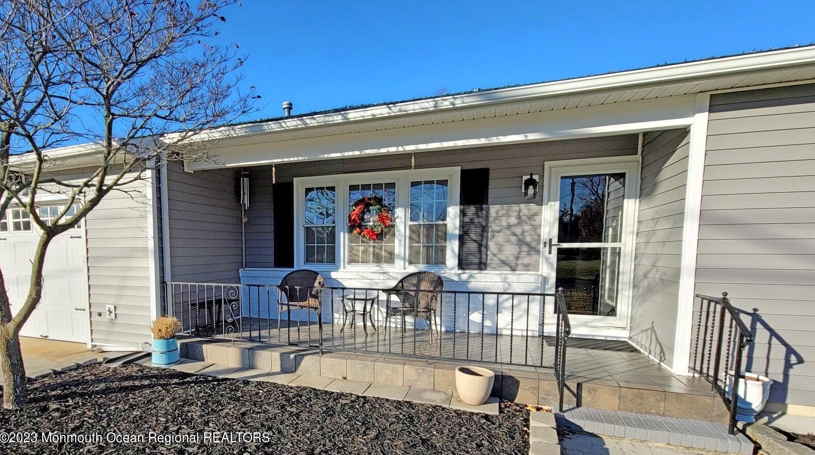 916 Clubhouse Dr, Lacey, NJ 08731