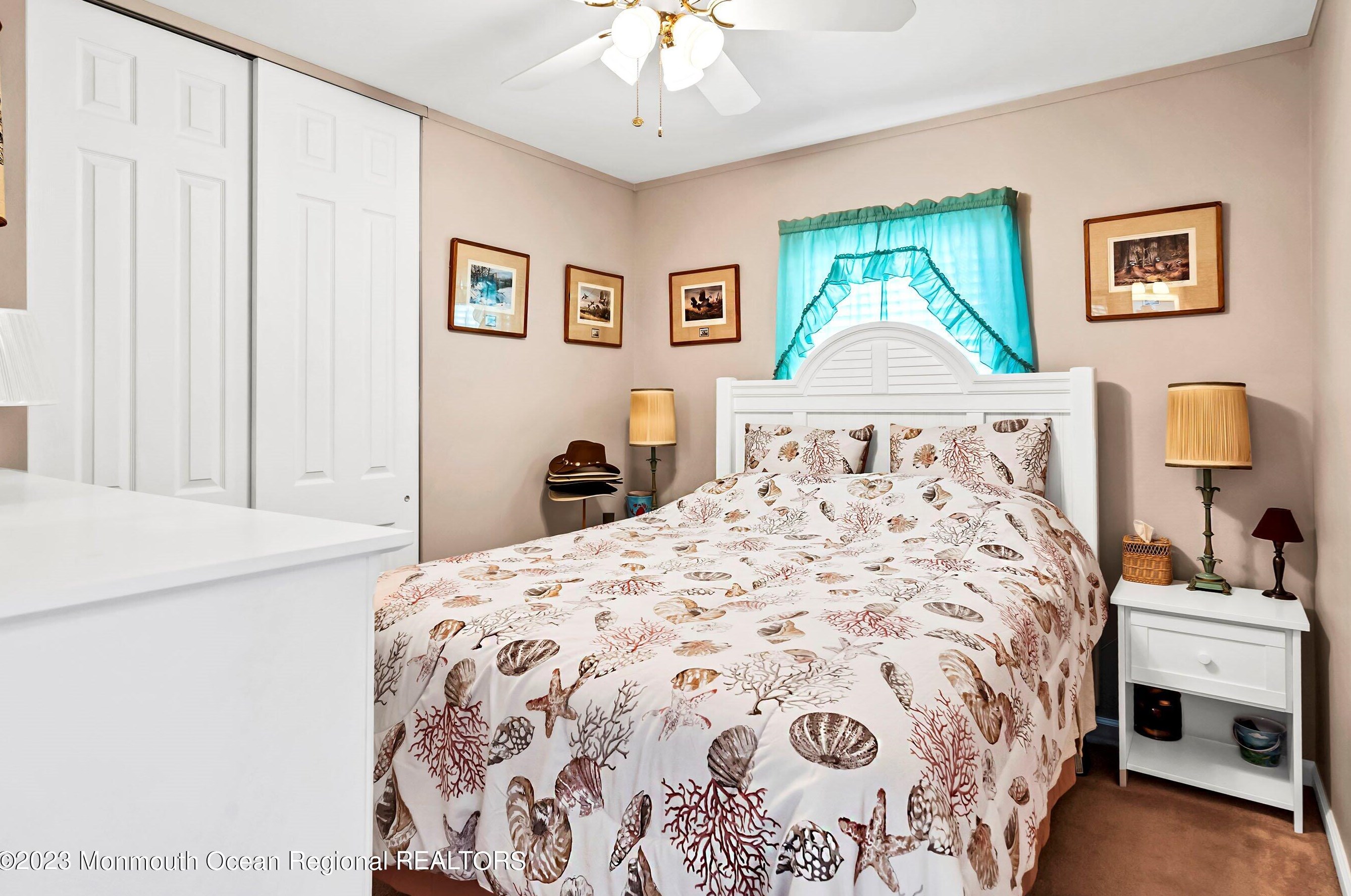 40 Portland Dr, Tuckerton NJ  08087-1213 exterior