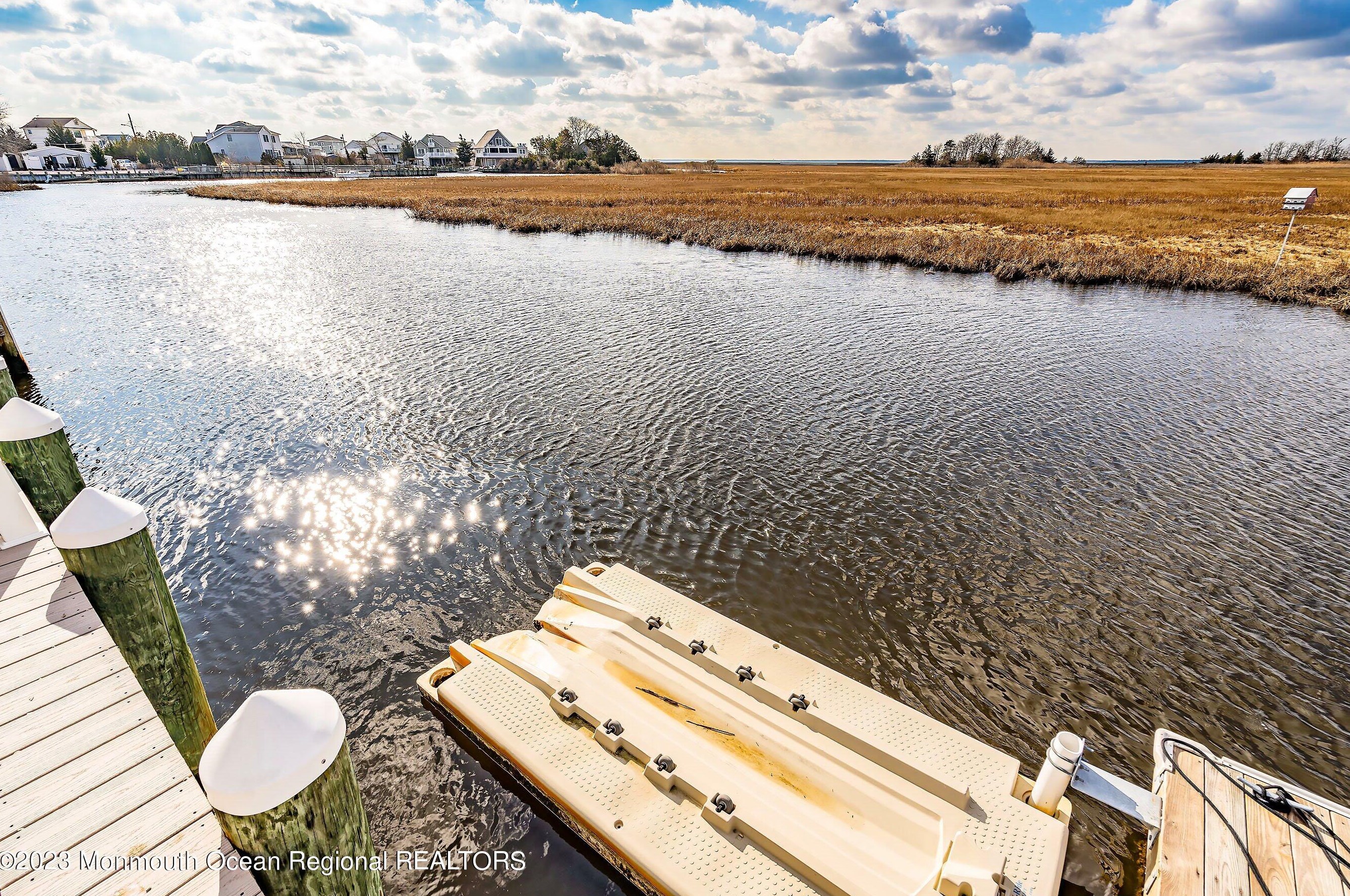 40 Portland Dr, Tuckerton NJ  08087-1213 exterior