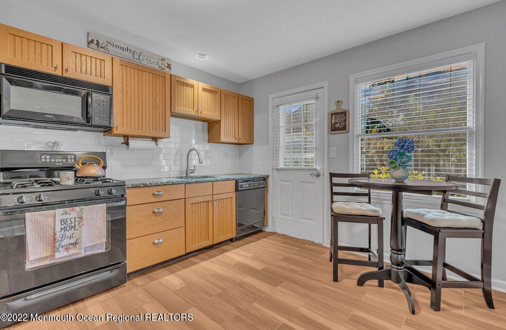 2413 Coral Leaf Rd, Toms River NJ  08755-1802 exterior