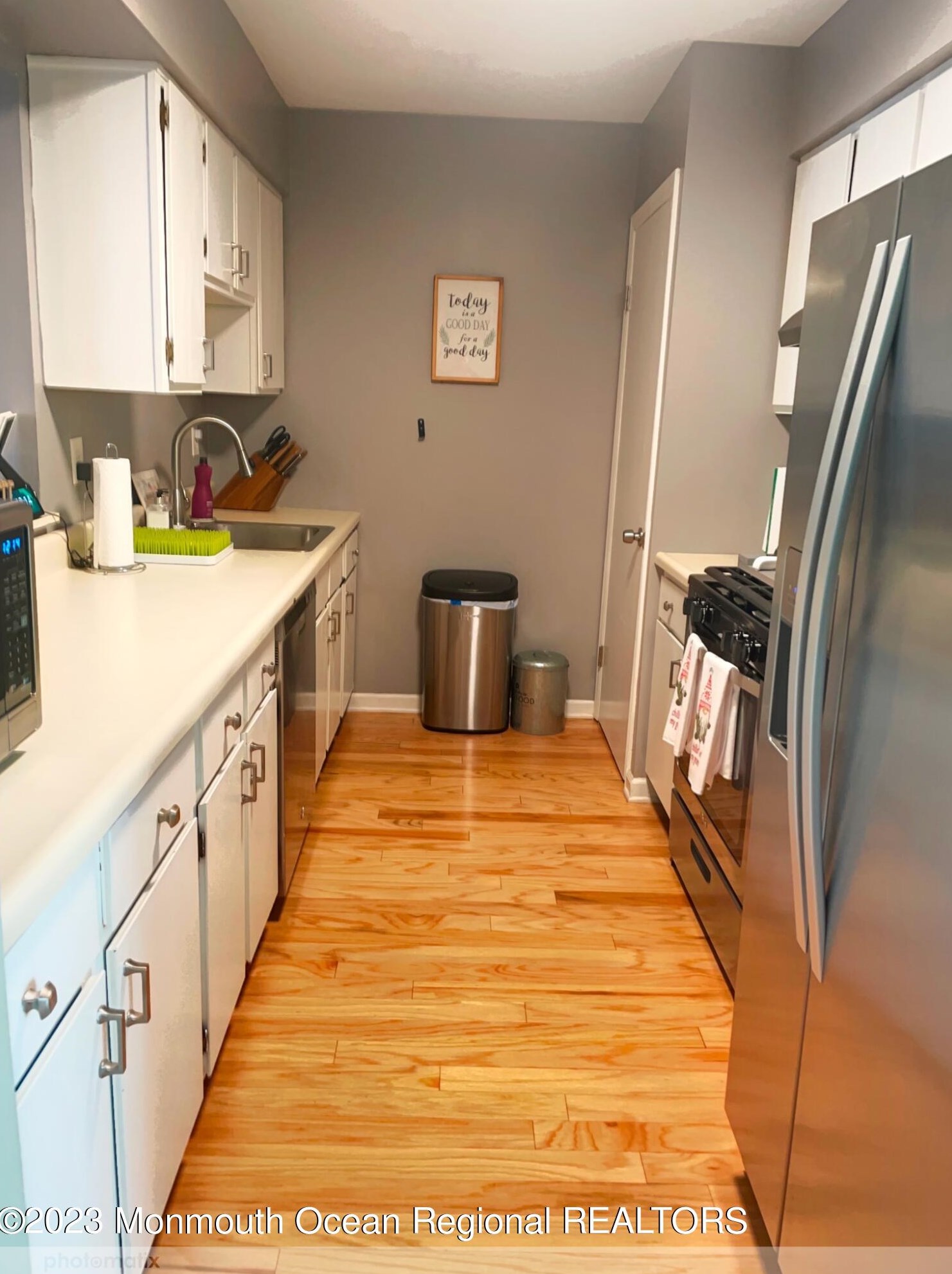404 Crawford St, Tinton Falls, NJ 07724