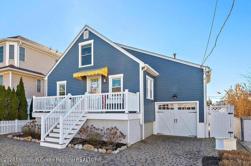 4 E Jerome Ave, Long Beach Township, NJ 08008