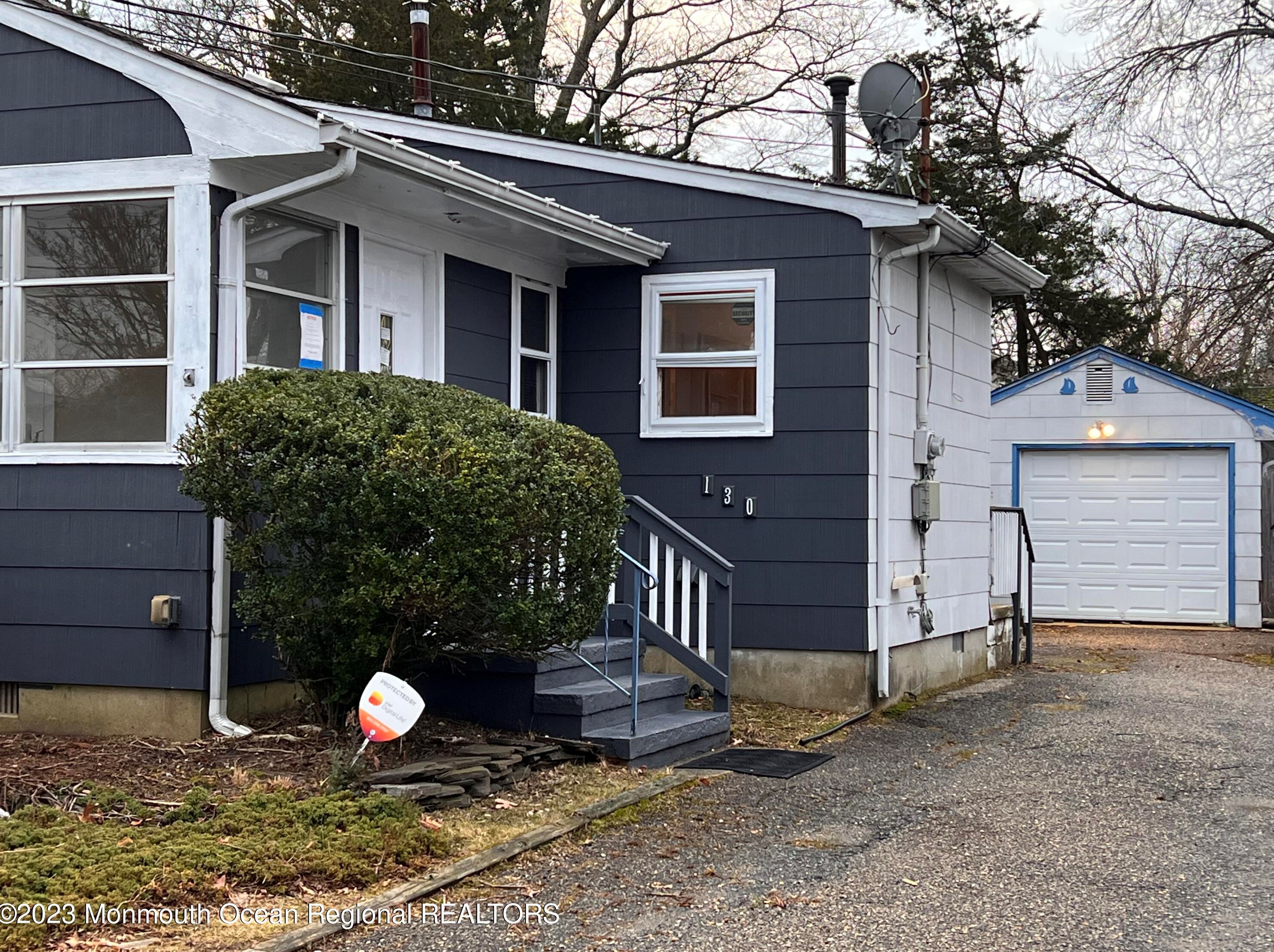 130 Grover Rd, Toms River, NJ 08753