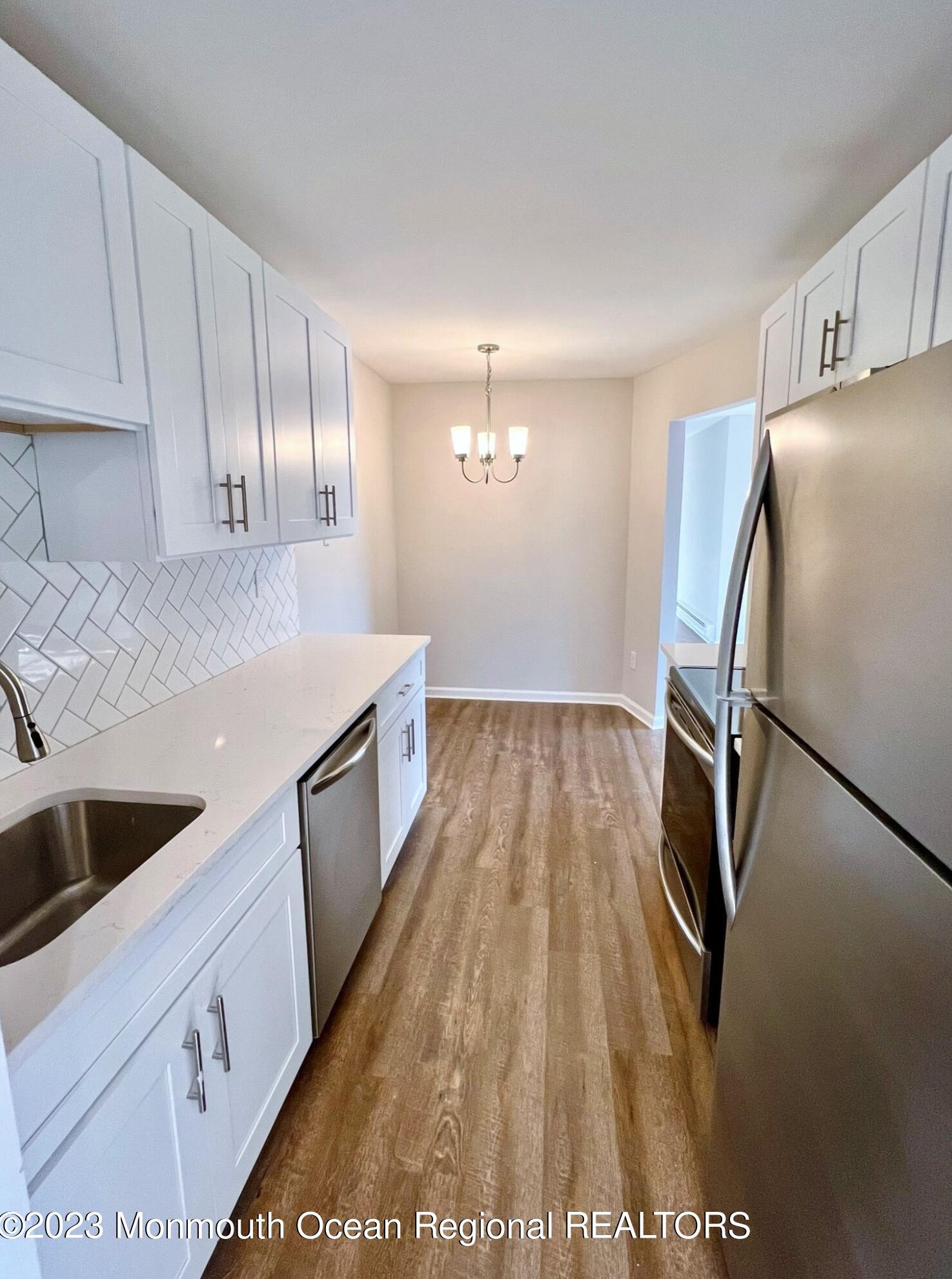 122 Amberly Dr #k, Millstone Township, NJ