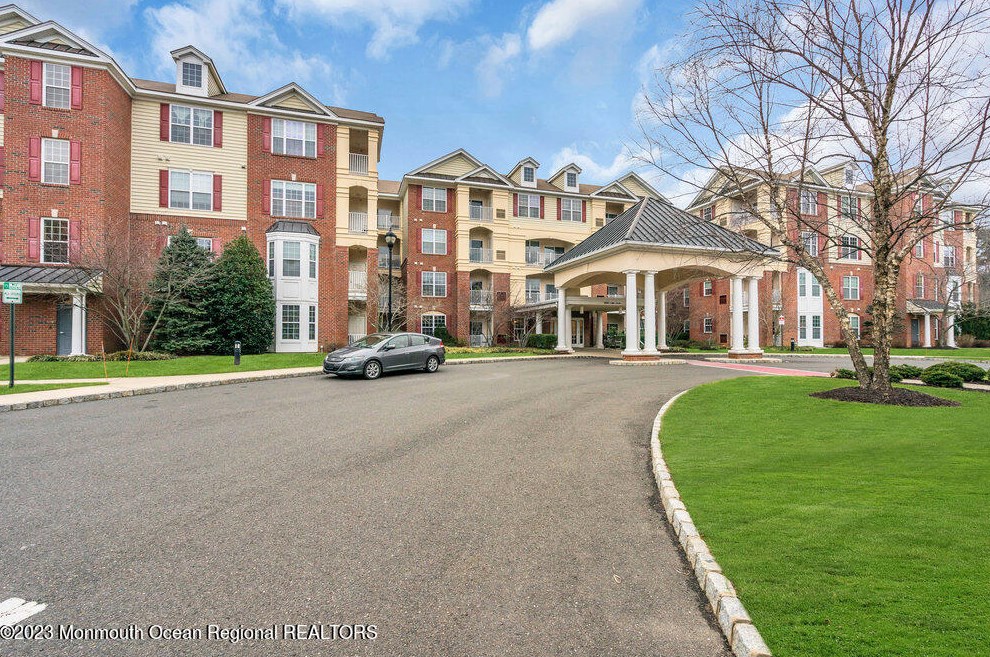 1114 Colts Cir, Trenton, NJ 08648
