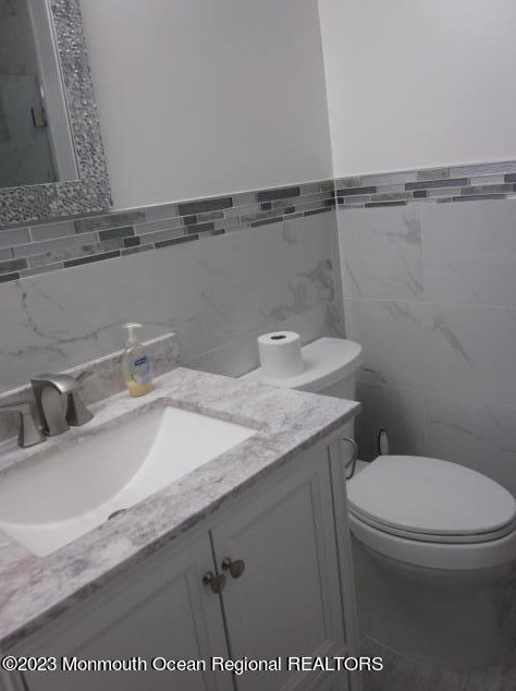 405 Lexington Ave, Wall Township NJ  07753-3787 exterior