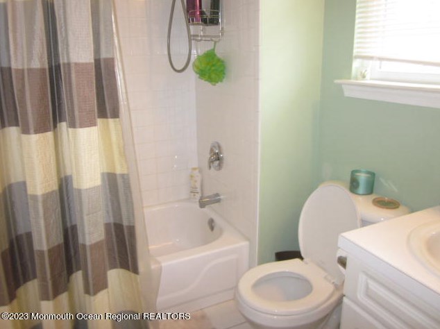 405 Lexington Ave, Wall Township NJ  07753-3787 exterior