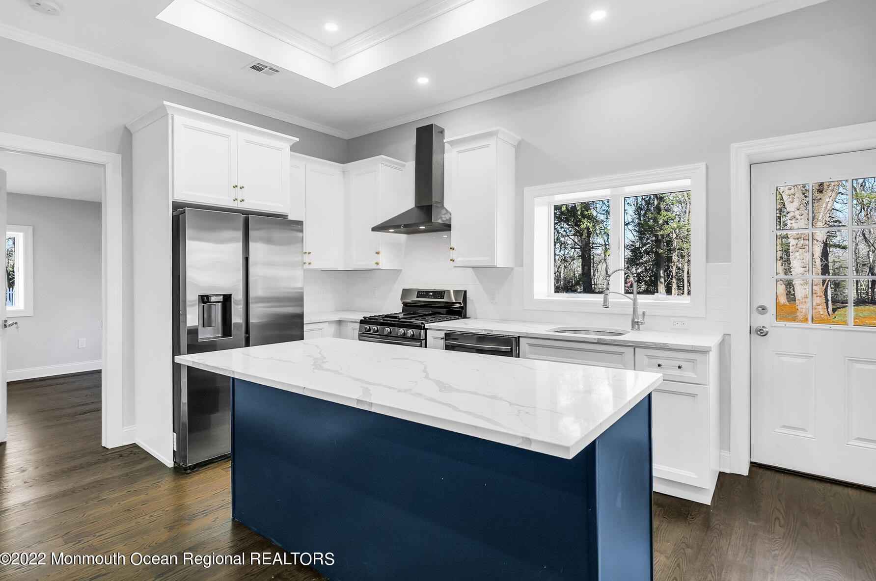 33 New St, Vanderburg NJ  07722-1646 exterior