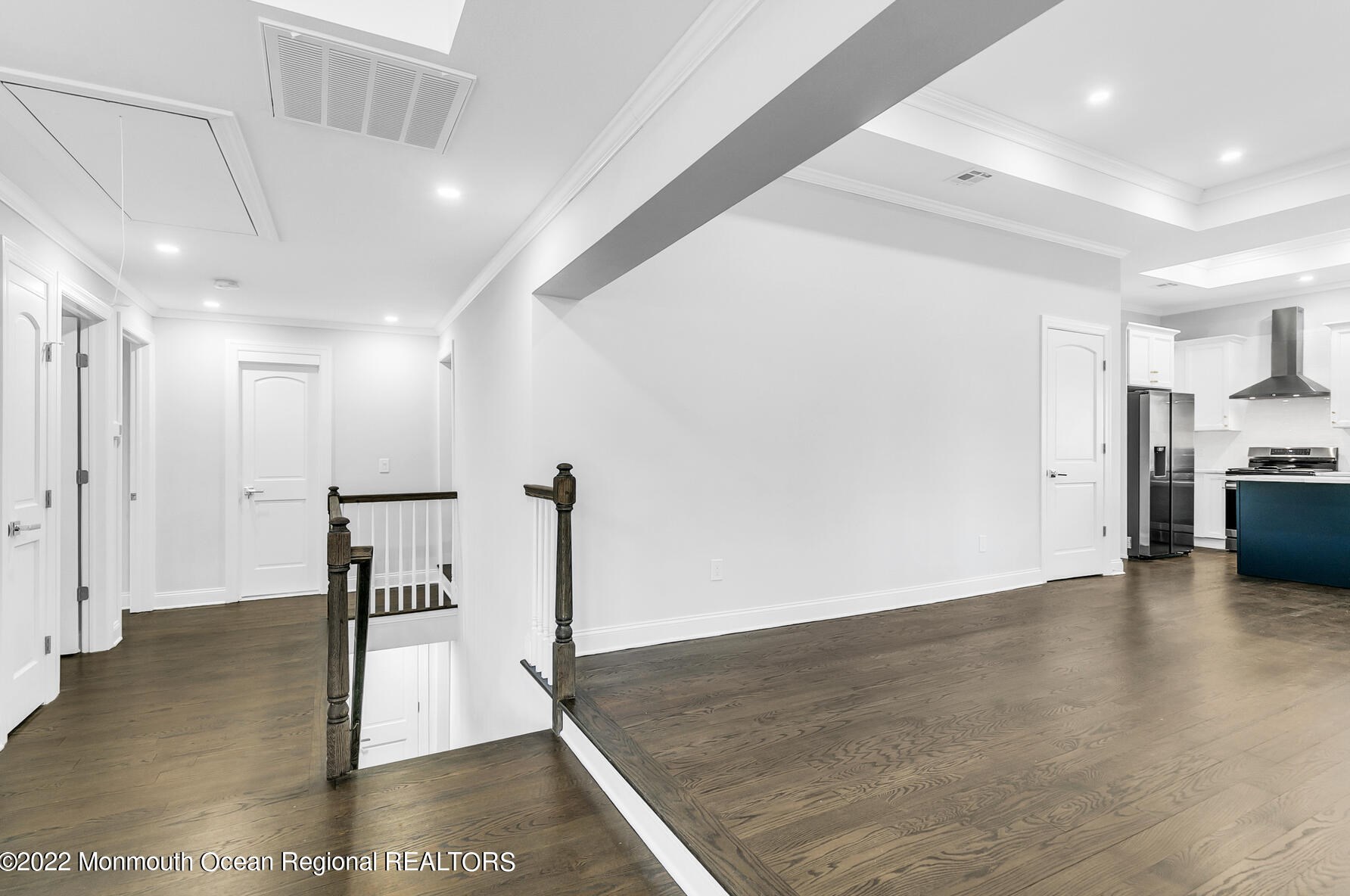 33 New St, Vanderburg NJ  07722-1646 exterior