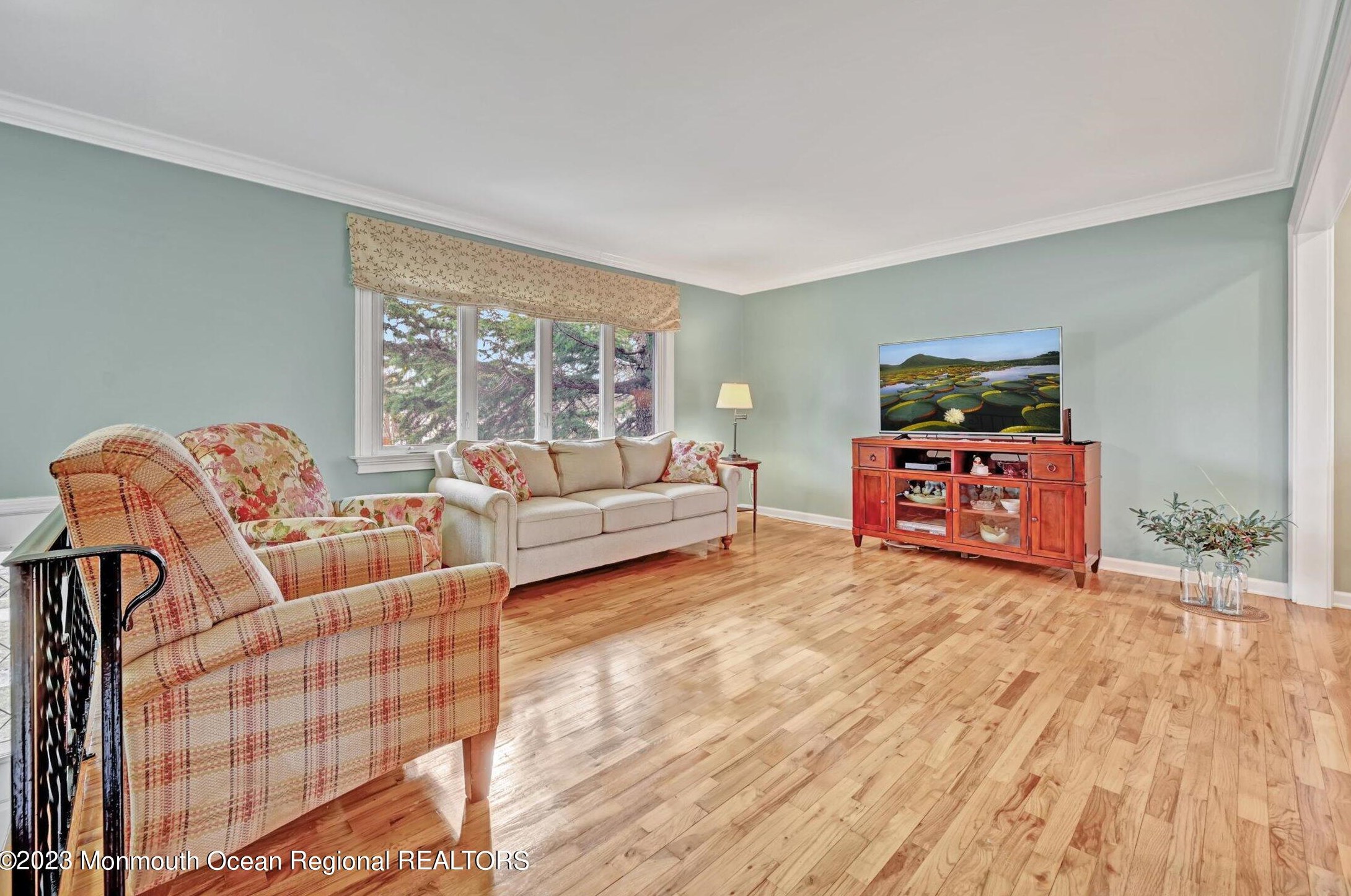 906 Utah Dr, Toms River, NJ 08753-4525