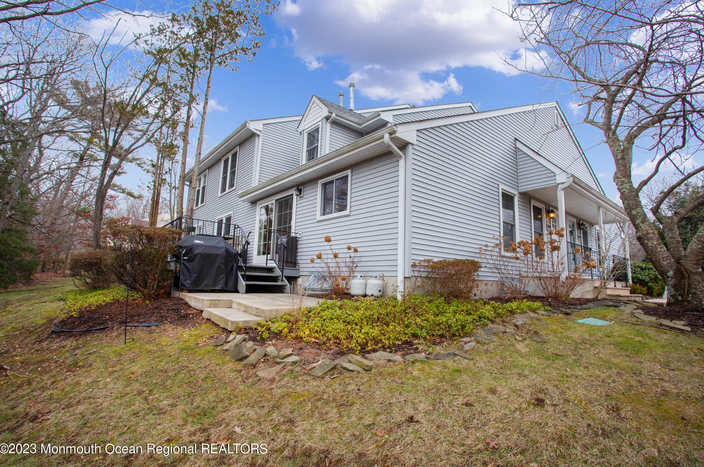 39 Poplar Ct #b, Brielle, NJ 08730