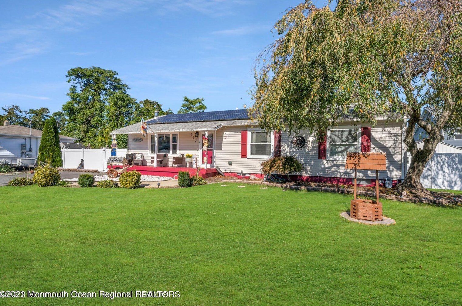 933 Wellington Ave, Toms River, NJ 08757-1408