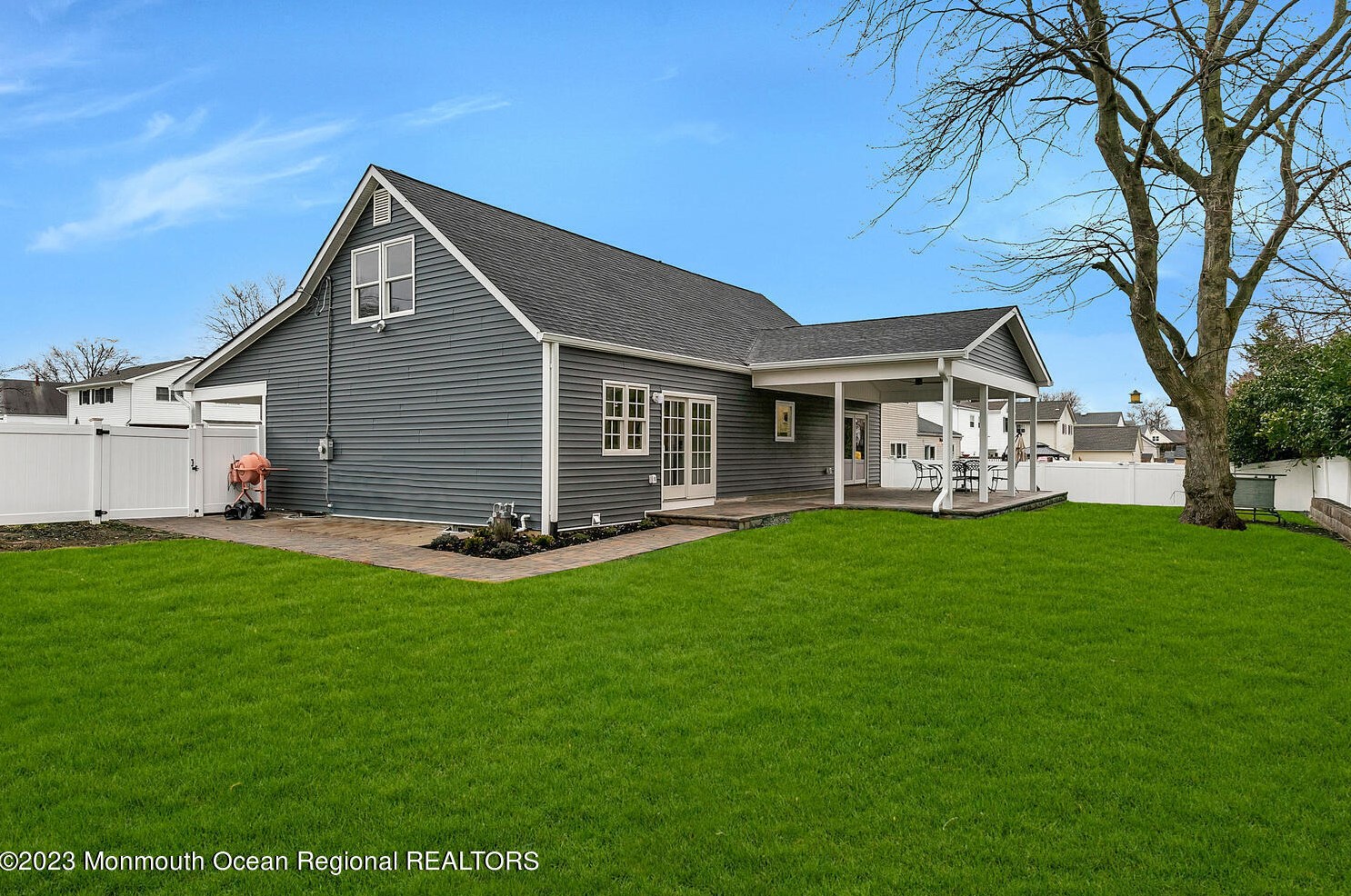 83 Cresci Blvd, Hazlet, NJ 07730